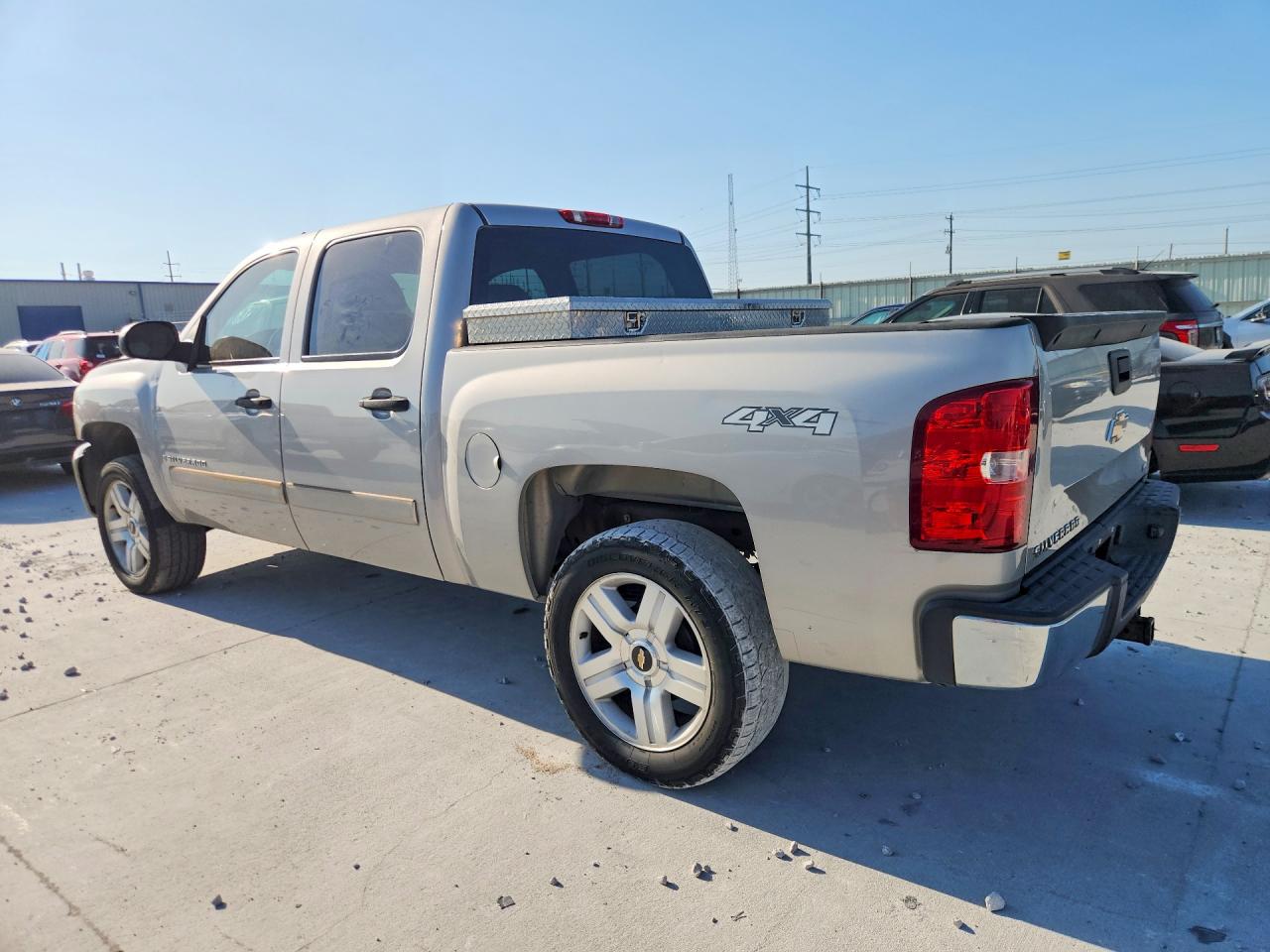 2008 Chevrolet Silverado K1500 Silver vin: 2GCEK13J881329247