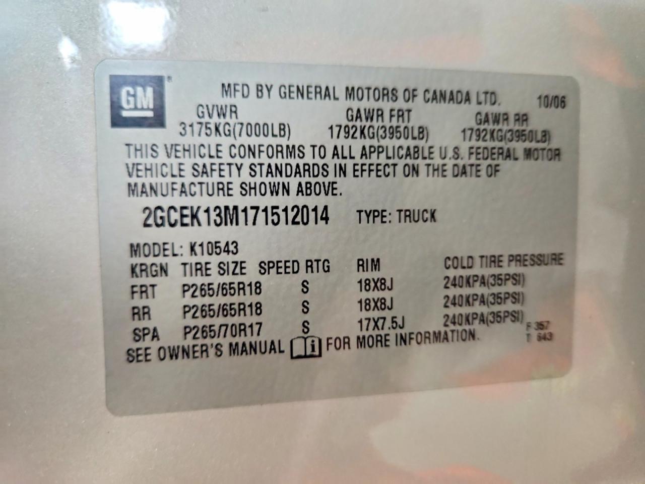 2007 Chevrolet Silverado K1500 Crew Cab Silver vin: 2GCEK13M171512014