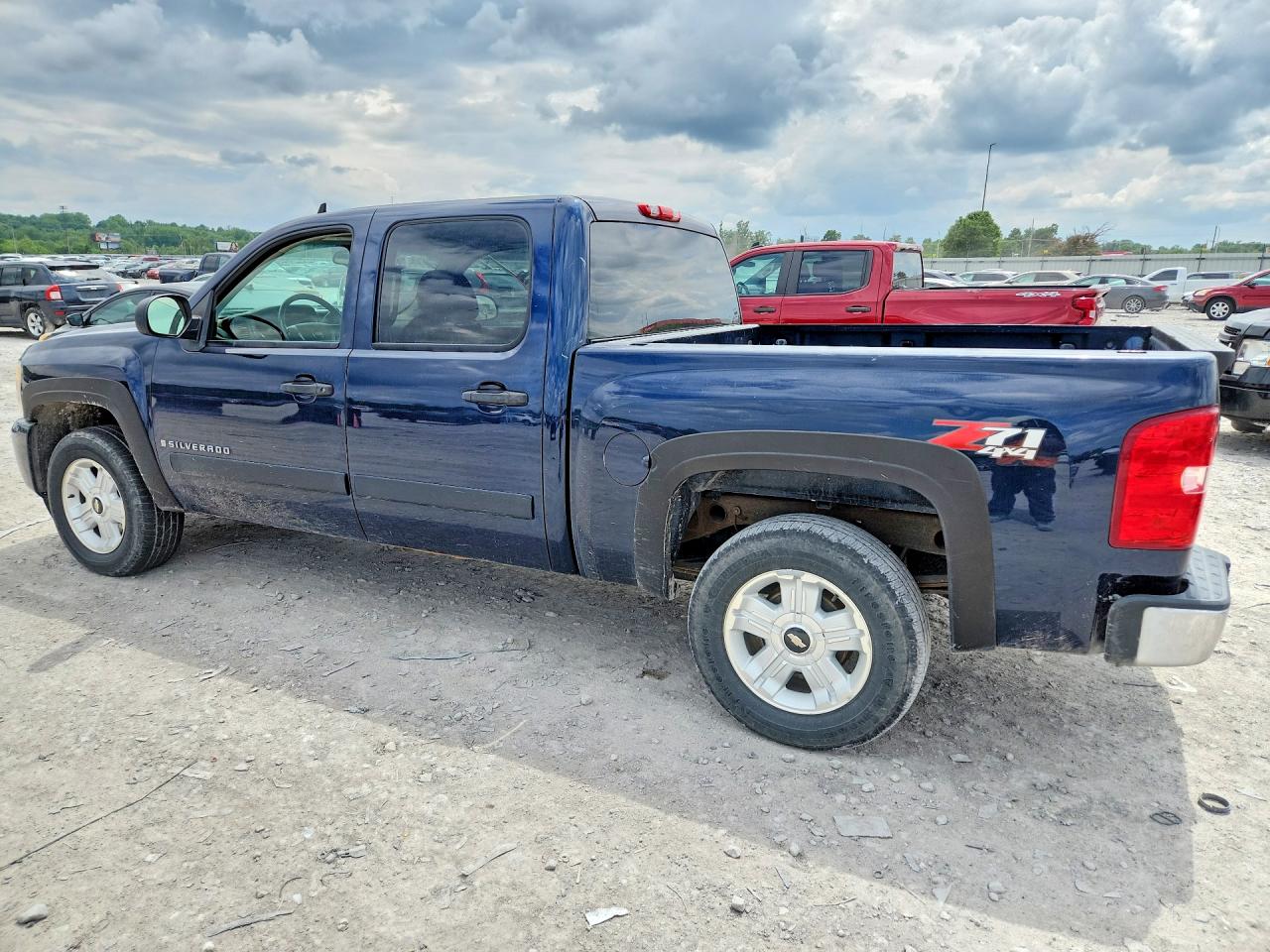 2007 Chevrolet Silverado K1500 Crew Cab Blue vin: 2GCEK13M171672409