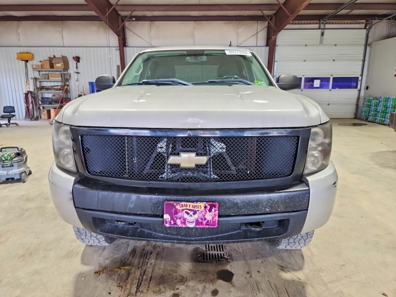 2008 Chevrolet Silverado K1500 Silver vin: 2GCEK13M181216251