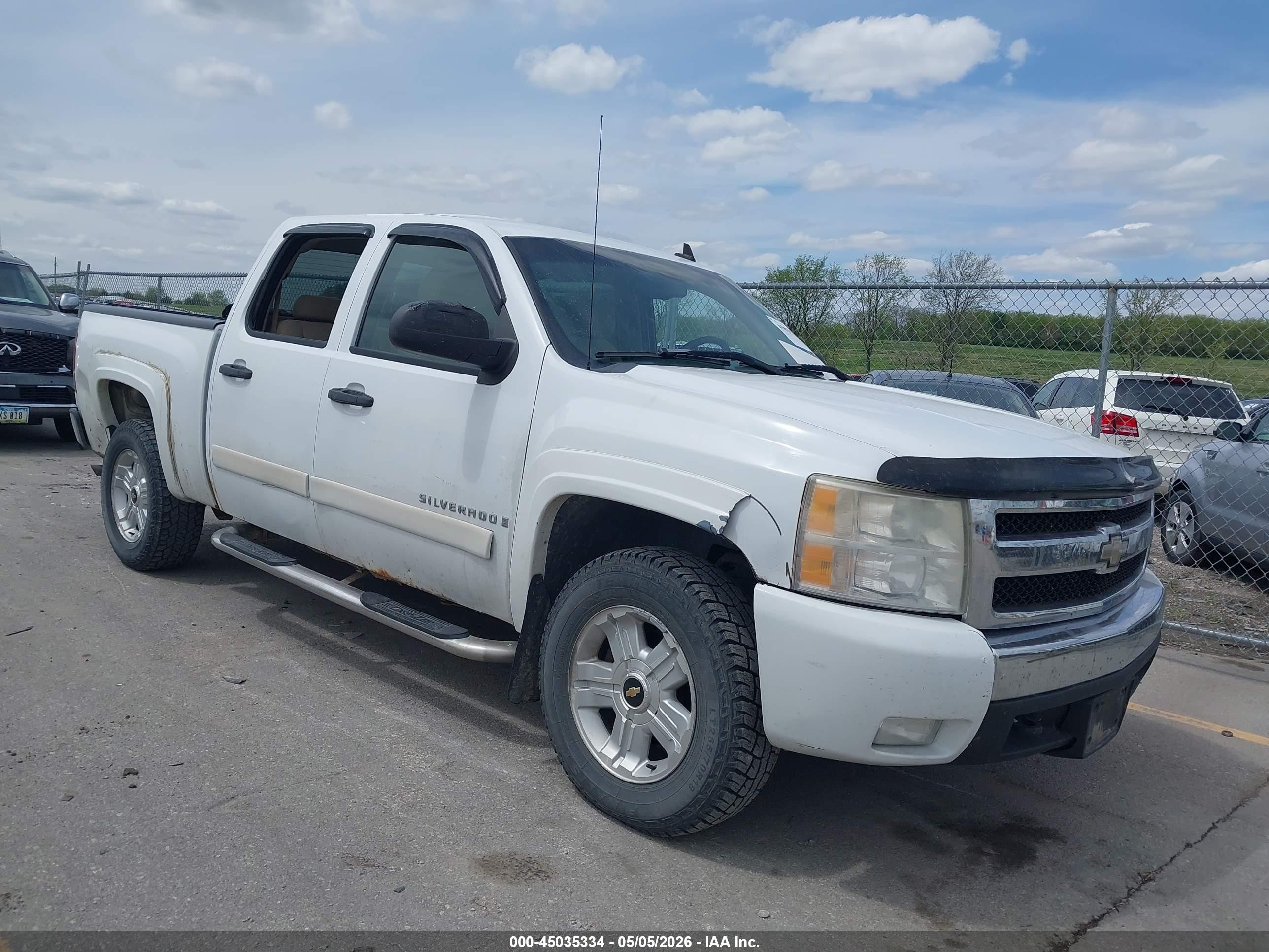 2007 Chevrolet Silverado 1500 Lt1 Белый vin: 2GCEK13M271568155