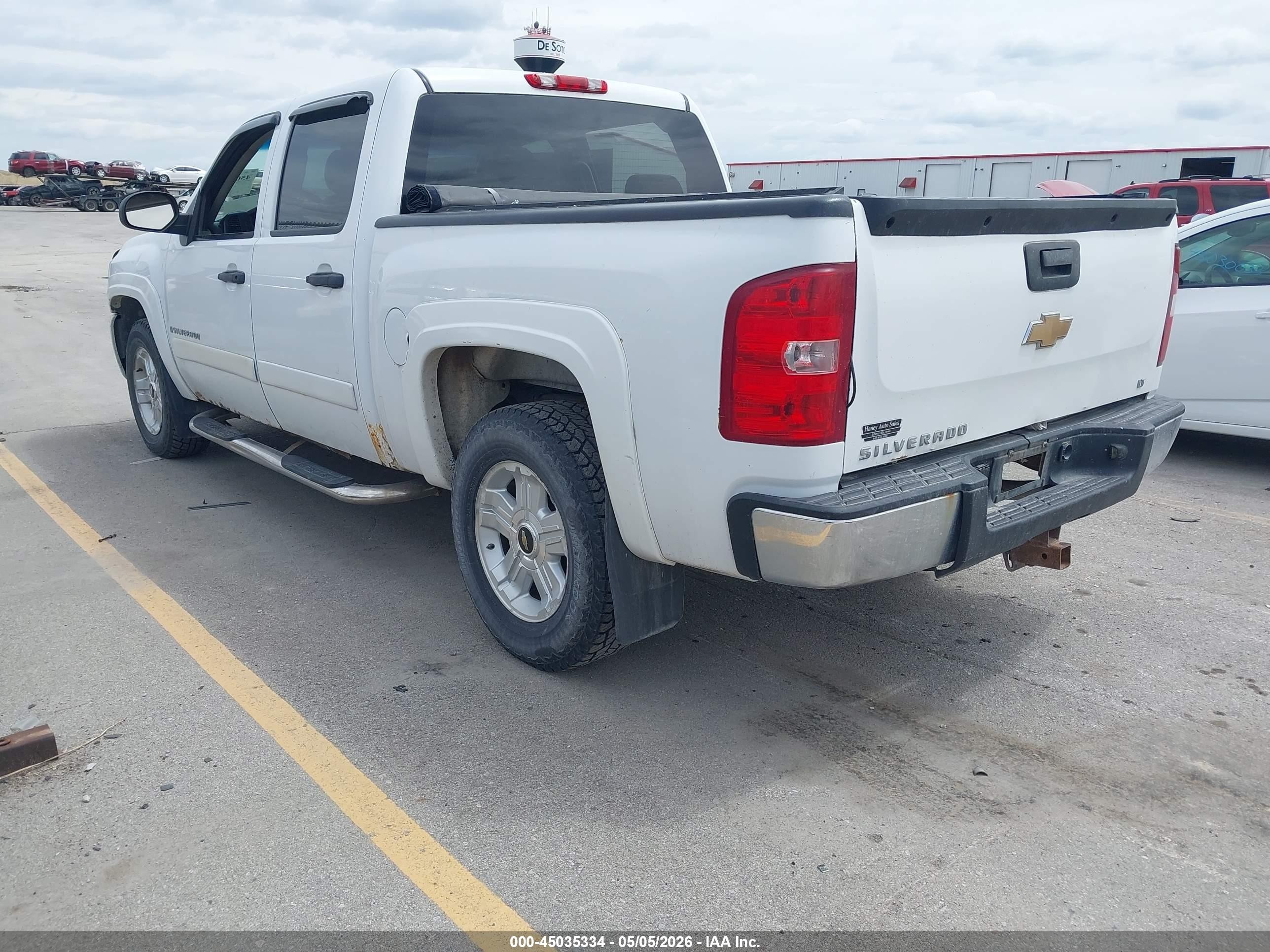2007 Chevrolet Silverado 1500 Lt1 Белый vin: 2GCEK13M271568155