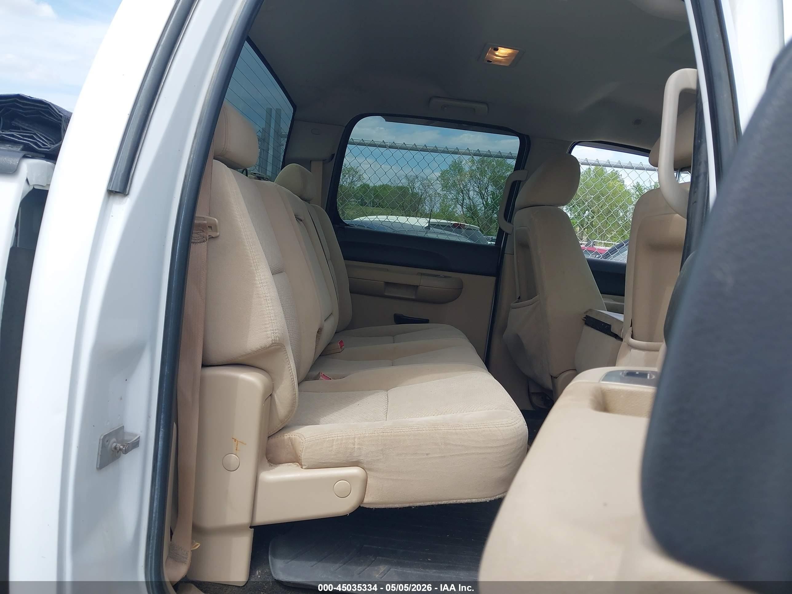 2007 Chevrolet Silverado 1500 Lt1 Белый vin: 2GCEK13M271568155