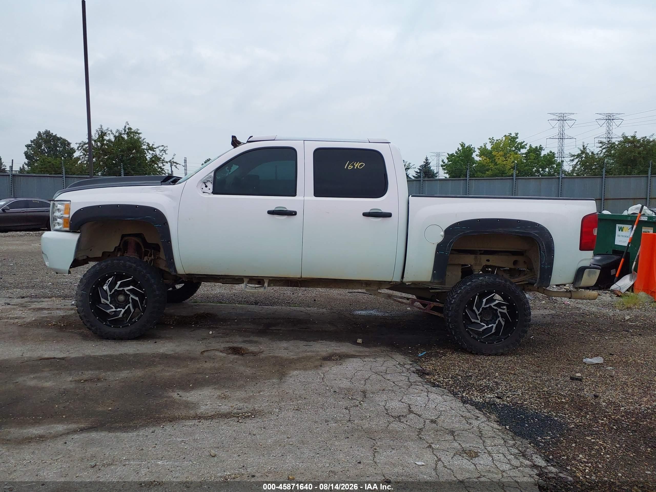 2007 Chevrolet Silverado 1500 Ltz White vin: 2GCEK13M371501760