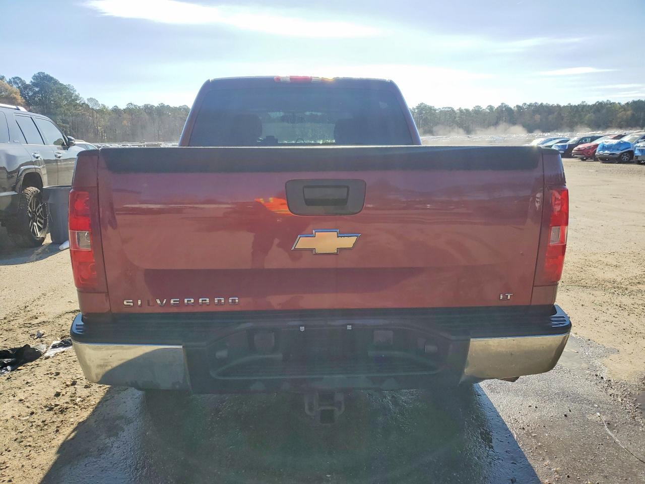 2008 Chevrolet Silverado K1500 Burgundy vin: 2GCEK13M381224013