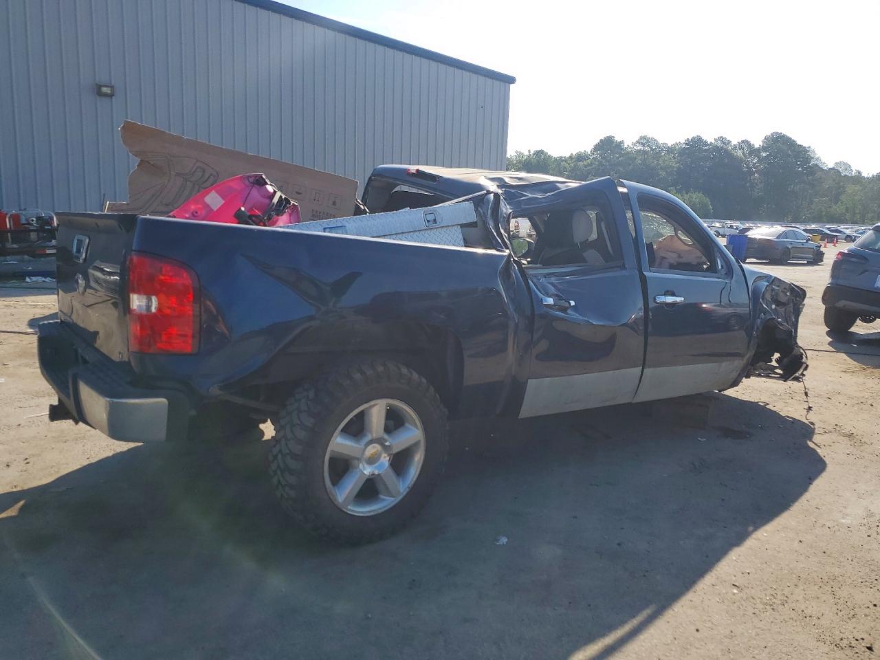 2007 Chevrolet Silverado K1500 Crew Cab Blue vin: 2GCEK13M471570585