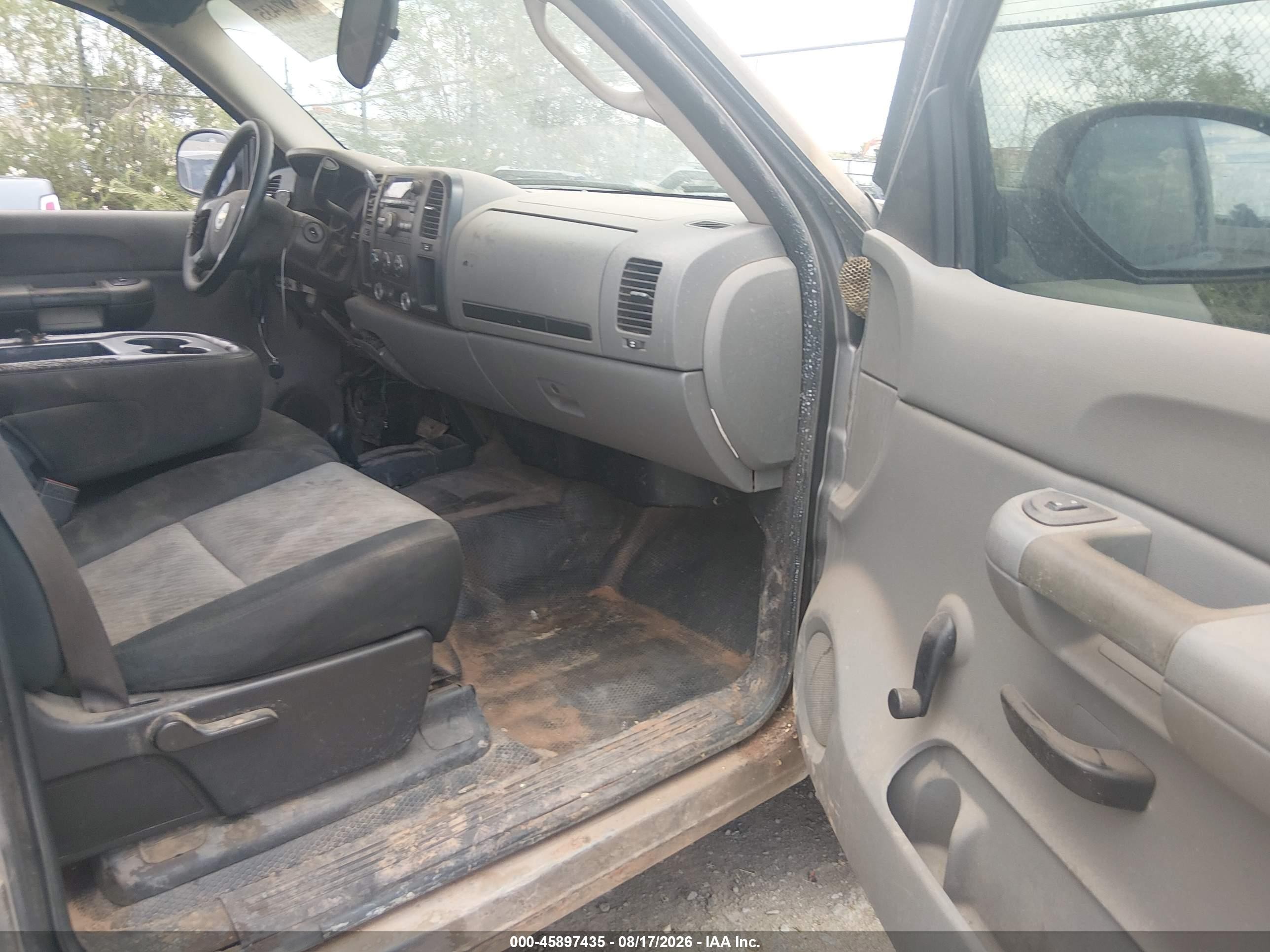 2008 Chevrolet Silverado 1500 Work Truck Gray vin: 2GCEK13M581160394