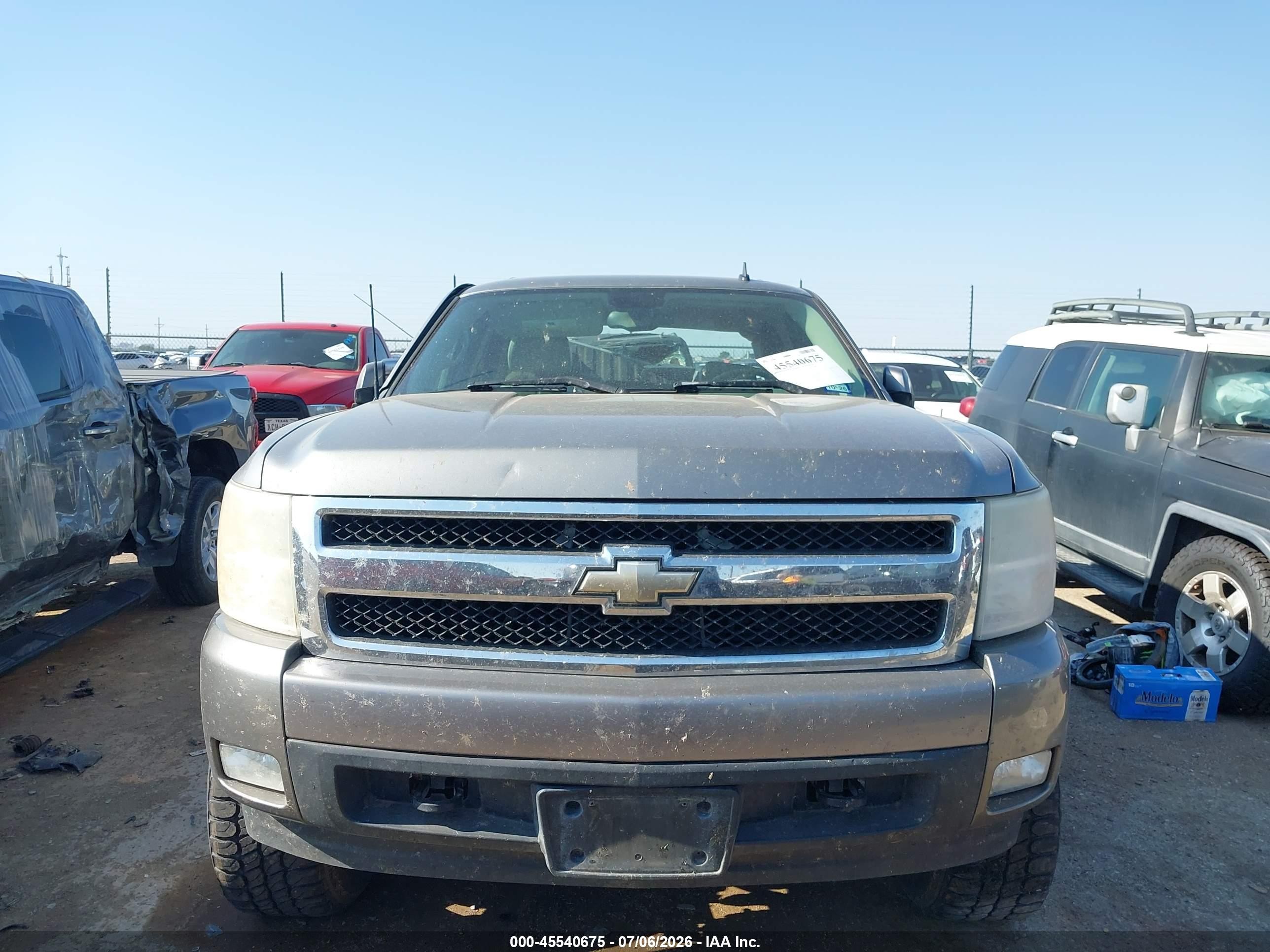 2007 Chevrolet Silverado 1500 Ltz Серый vin: 2GCEK13M671517001