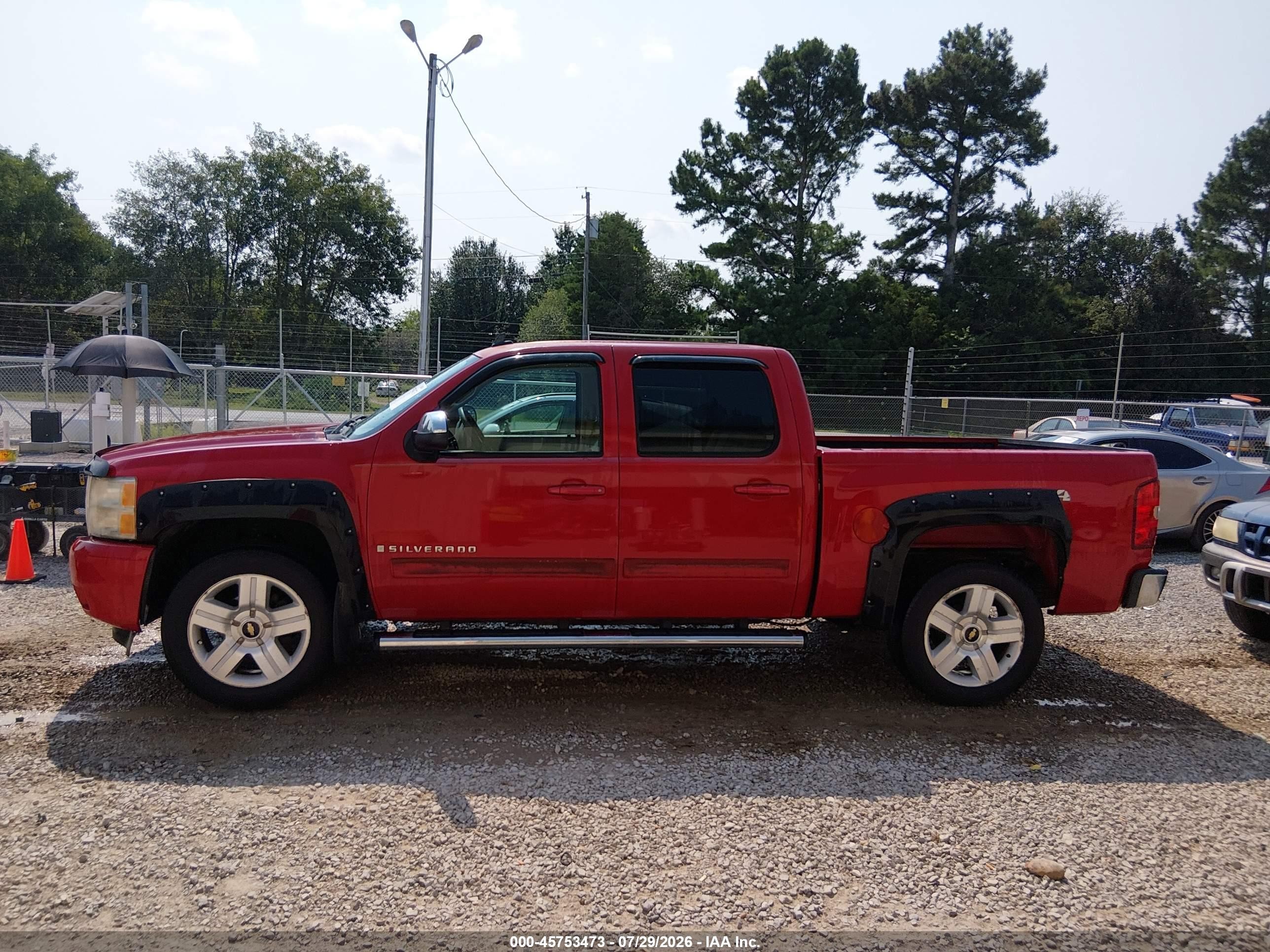 2007 Chevrolet Silverado 1500 Ltz Красный vin: 2GCEK13M771515967