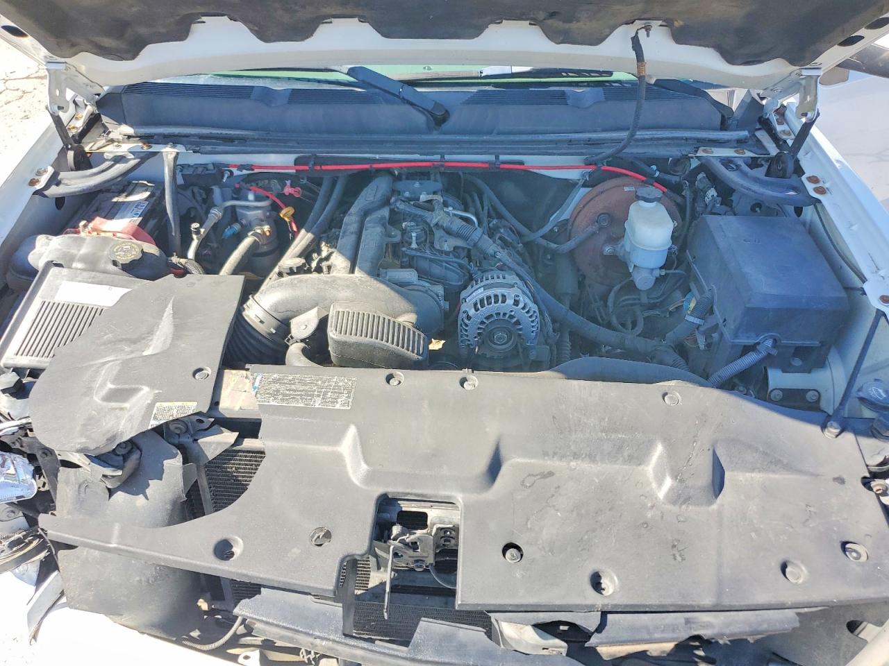 2008 Chevrolet Silverado K1500 White vin: 2GCEK13M781234494