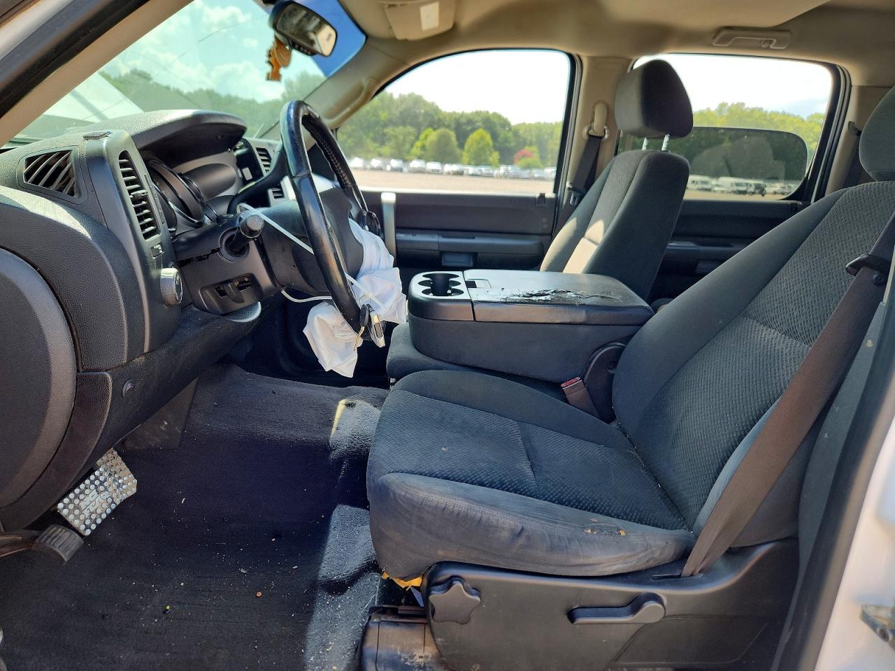 2008 Chevrolet Silverado K1500 White vin: 2GCEK13M981132890
