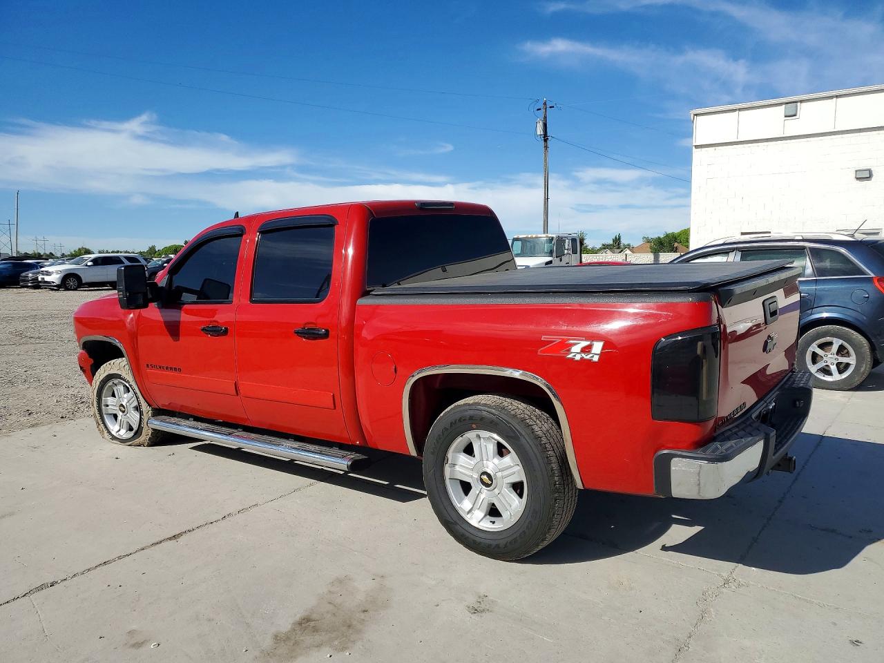 2008 Chevrolet Silverado K1500 Красный vin: 2GCEK13M981155554