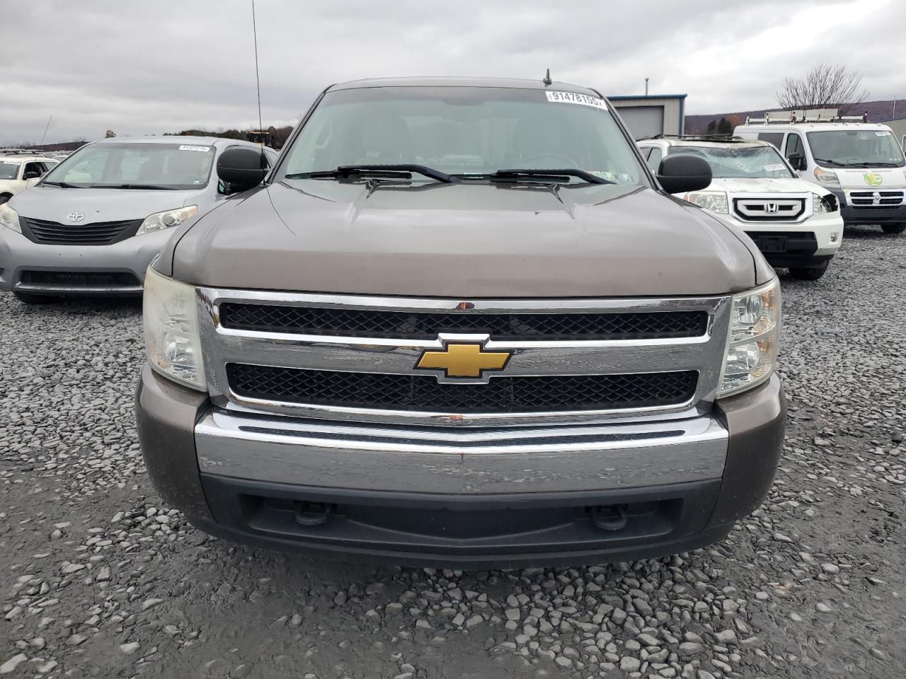2007 Chevrolet Silverado K1500 Crew Cab Brown vin: 2GCEK13MX71617618