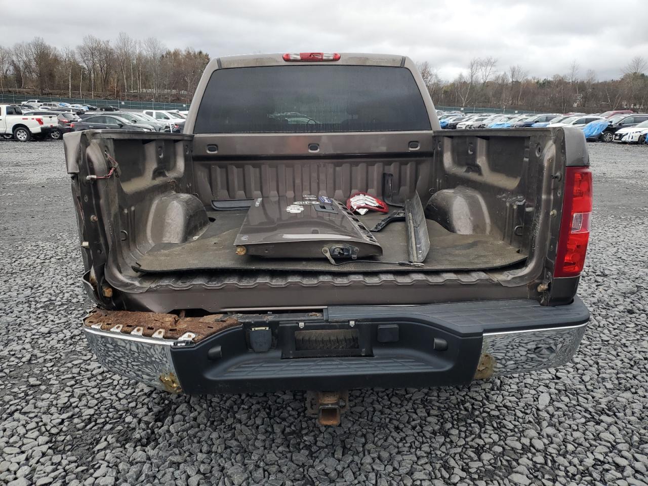 2007 Chevrolet Silverado K1500 Crew Cab Brown vin: 2GCEK13MX71617618