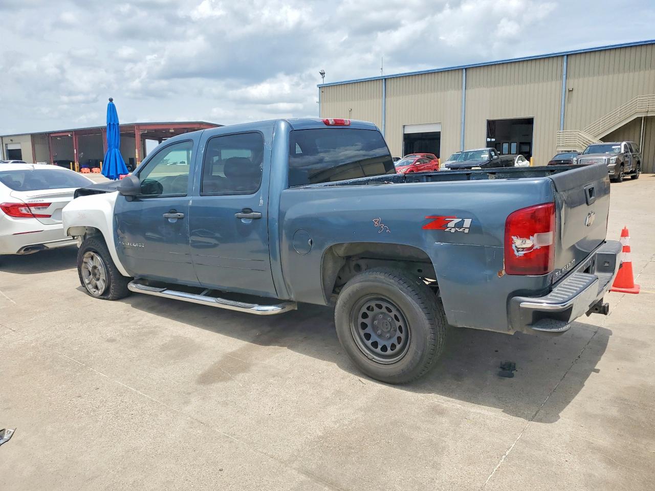 2007 Chevrolet Silverado K1500 Crew Cab Blue vin: 2GCEK13MX71641014