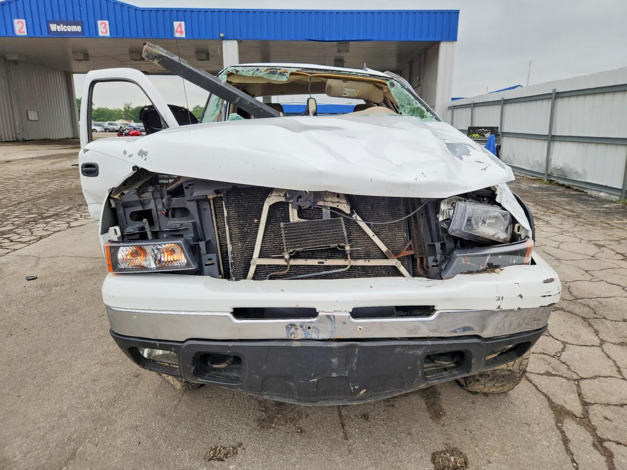 2007 Chevrolet Silverado K1500 Classic Crew Cab Белый vin: 2GCEK13N271182926