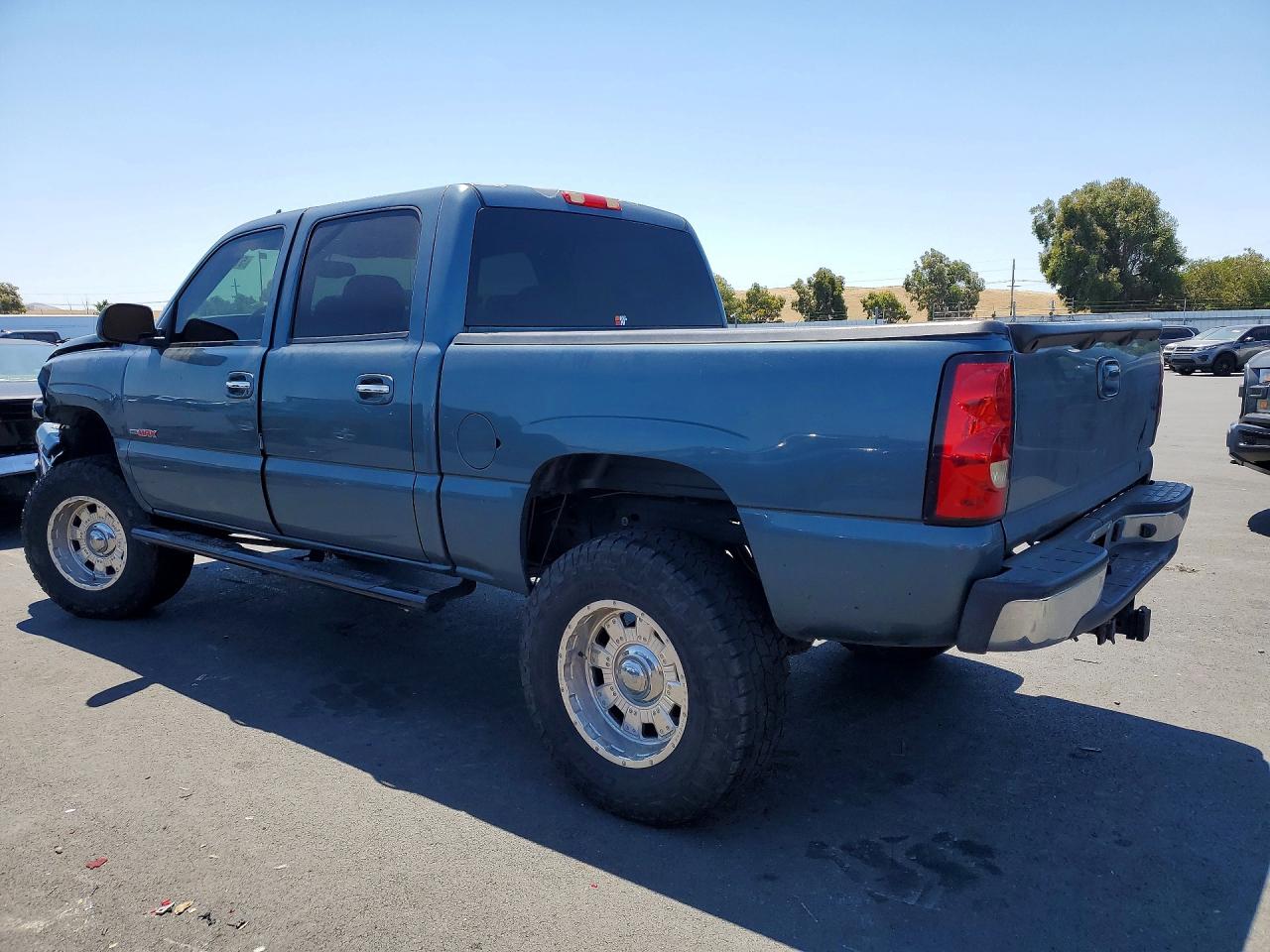 2006 Chevrolet Silverado K1500 Синий vin: 2GCEK13N561253812