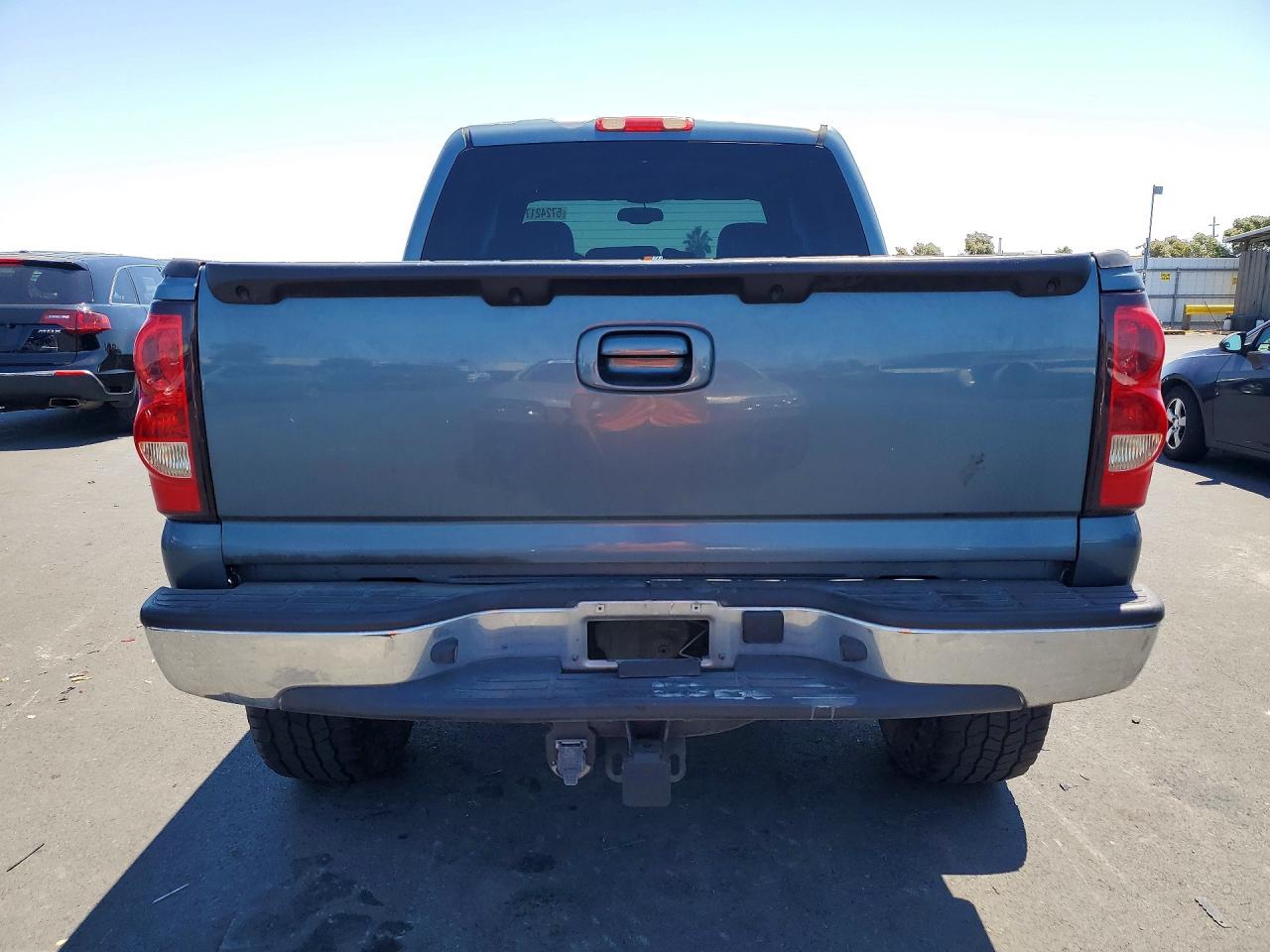 2006 Chevrolet Silverado K1500 Синий vin: 2GCEK13N561253812