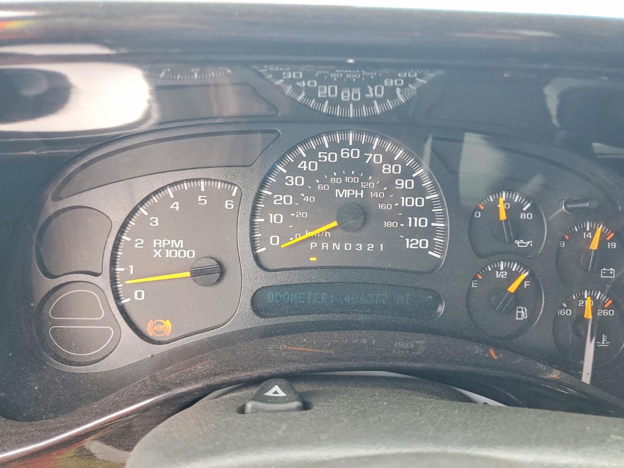 2006 Chevrolet Silverado K1500 Two Tone vin: 2GCEK13N661179929