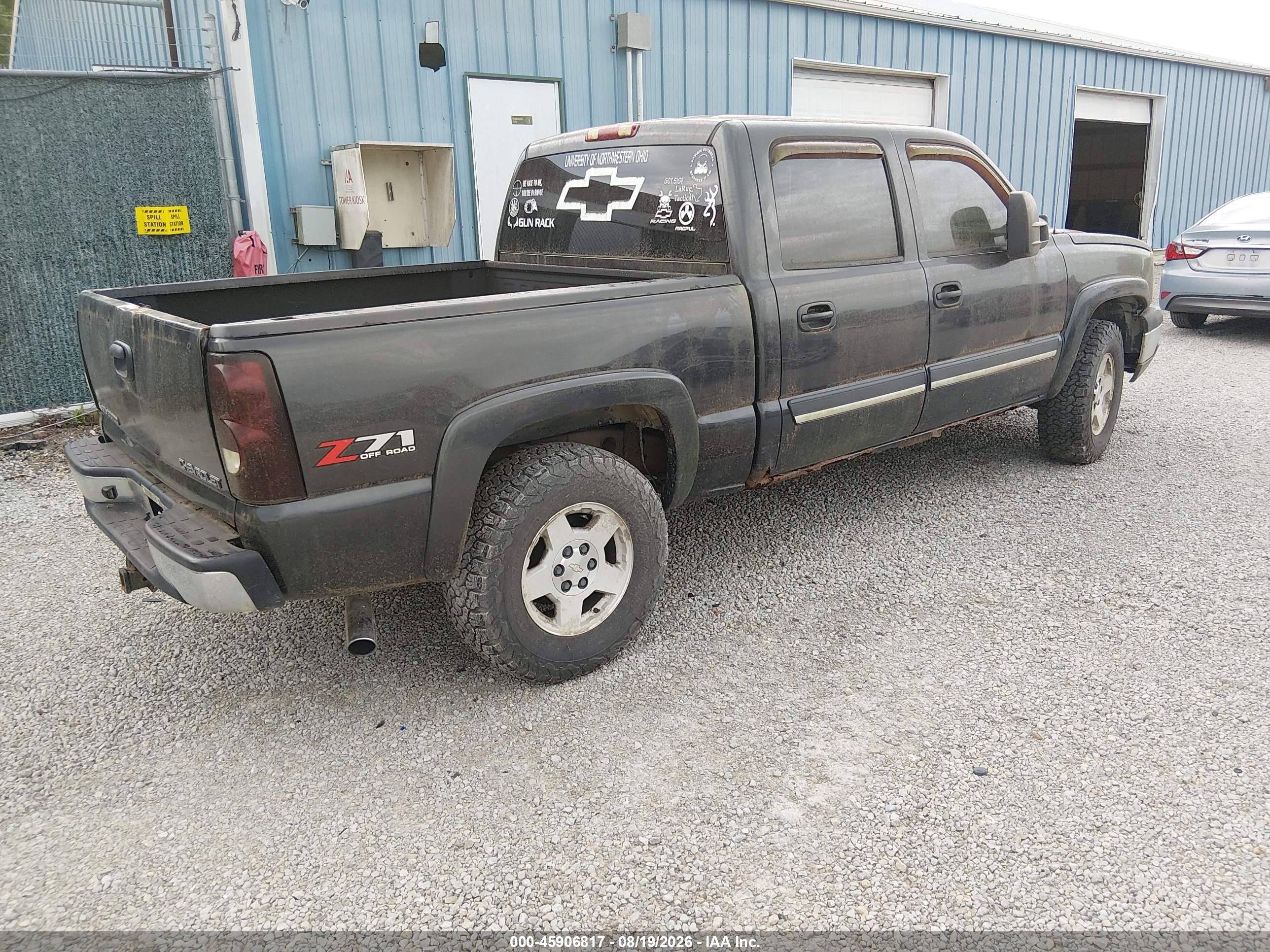 2004 Chevrolet Silverado 1500 Z71 Black vin: 2GCEK13T041380544