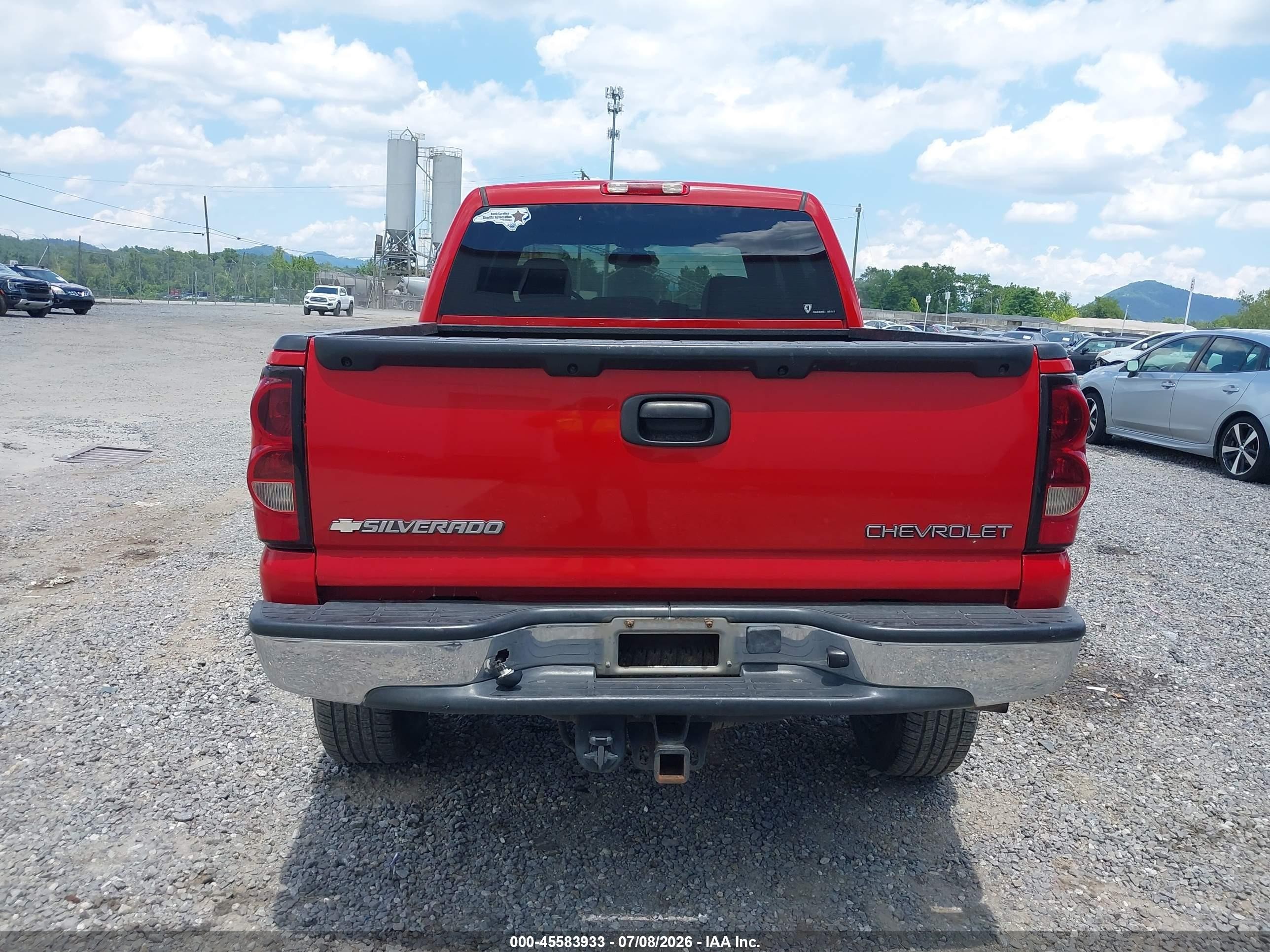 2004 Chevrolet Silverado 1500 Z71 Red vin: 2GCEK13T041426468