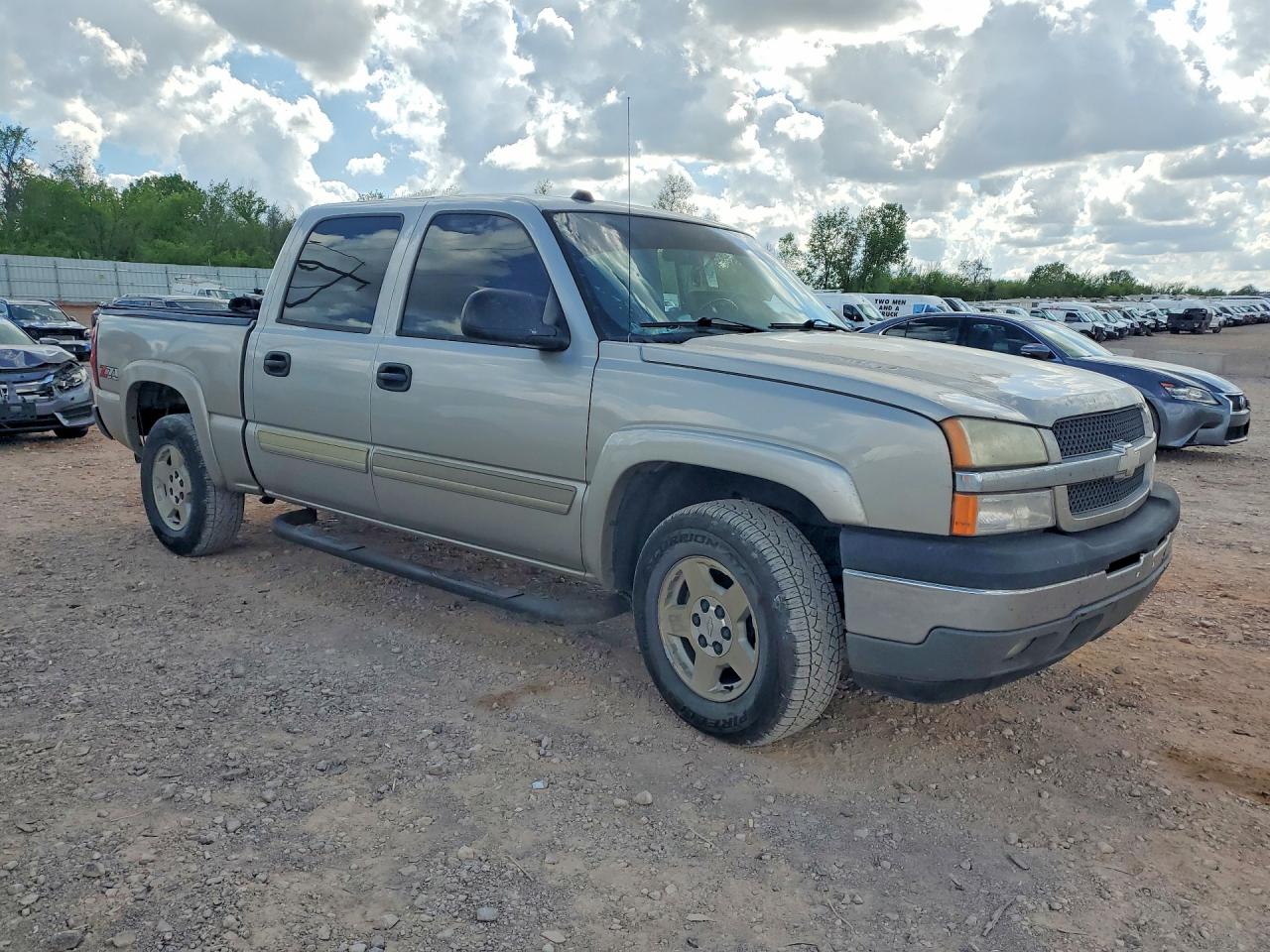 2005 Chevrolet Silverado K1500 Tan vin: 2GCEK13T051336903