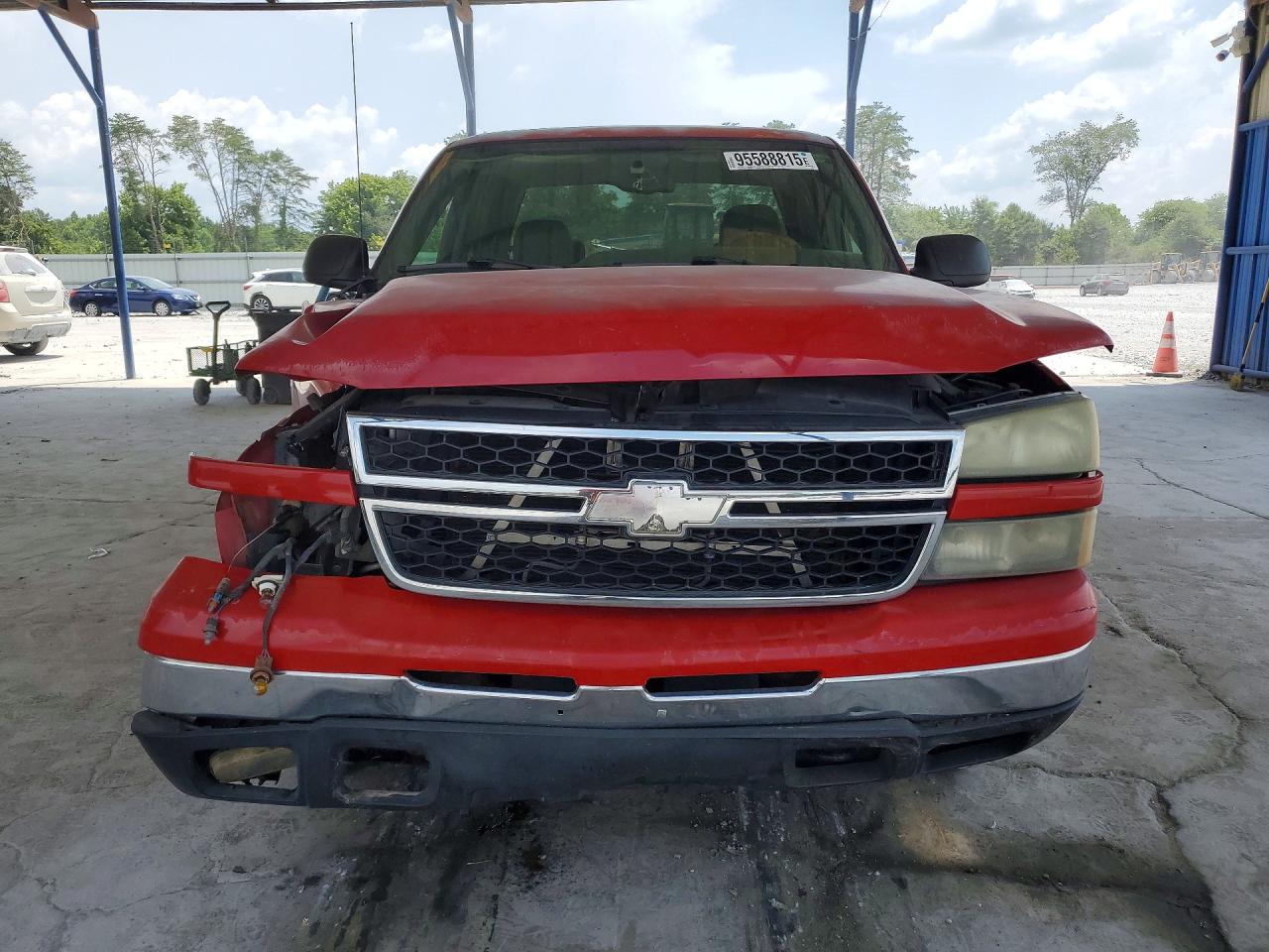 2006 Chevrolet Silverado K1500 Red vin: 2GCEK13T061171081