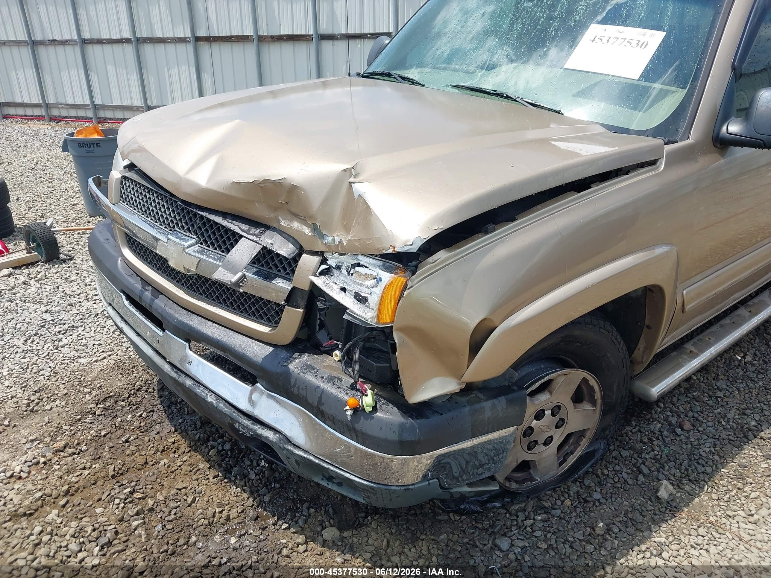 2005 Chevrolet Silverado 1500 Z71 Gold vin: 2GCEK13T151104651
