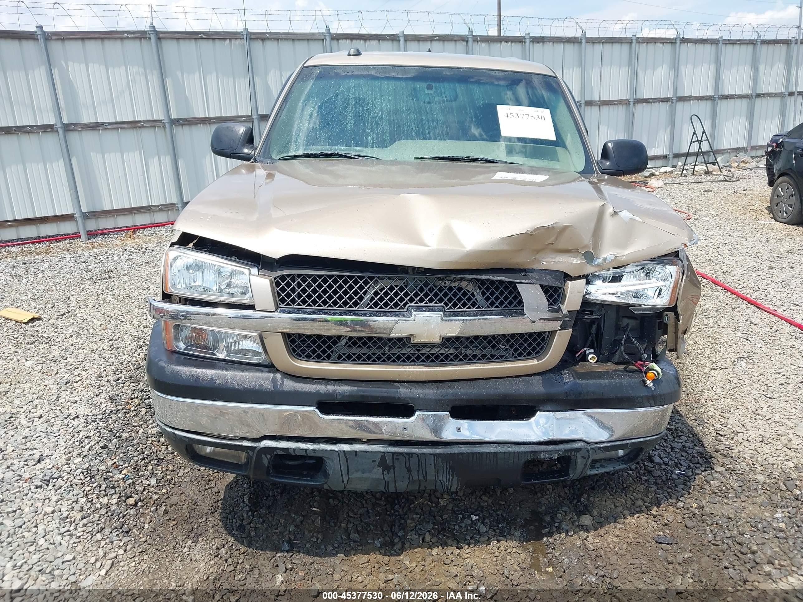 2005 Chevrolet Silverado 1500 Z71 Gold vin: 2GCEK13T151104651