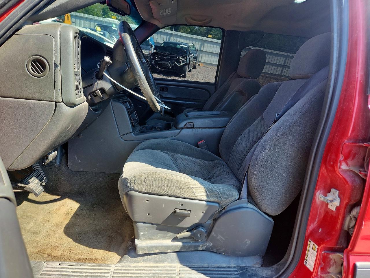 2005 Chevrolet Silverado K1500 Red vin: 2GCEK13T151112992