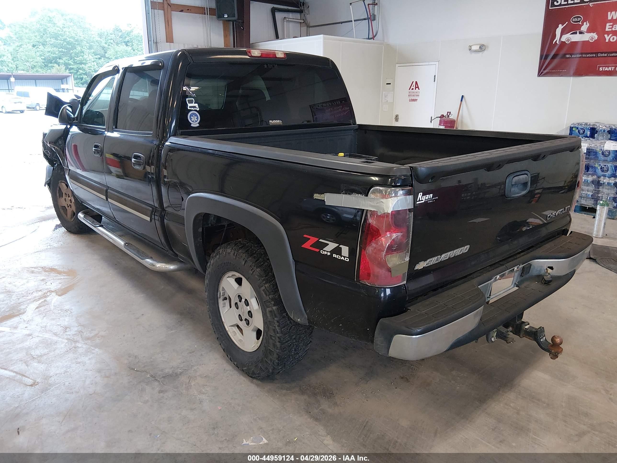 2005 Chevrolet Silverado 1500 Z71 Черный vin: 2GCEK13T151376374