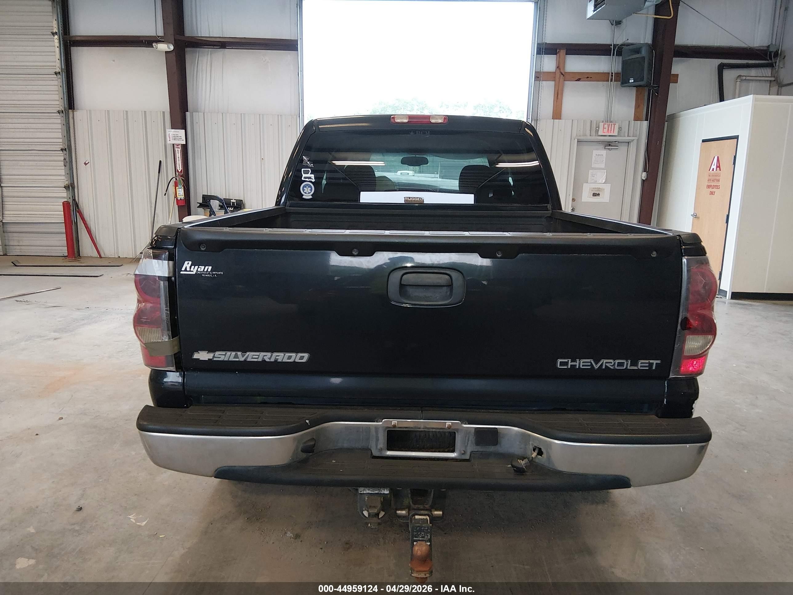 2005 Chevrolet Silverado 1500 Z71 Черный vin: 2GCEK13T151376374