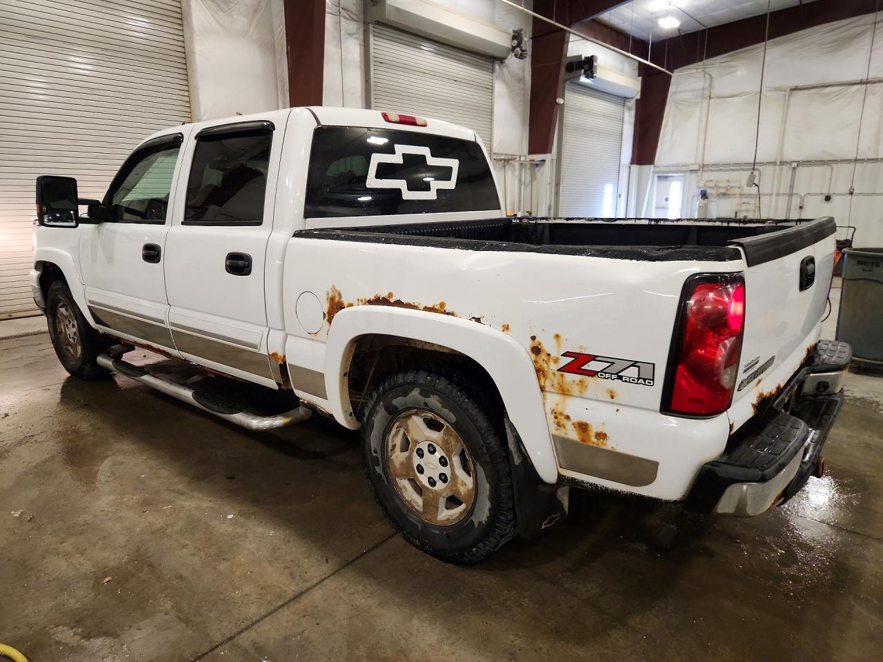 2006 Chevrolet Silverado K1500 White vin: 2GCEK13T161195227