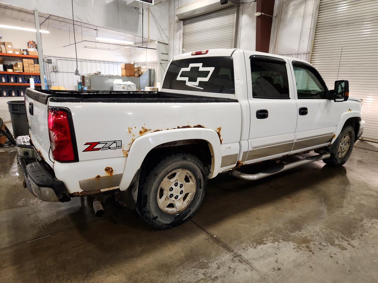 2006 Chevrolet Silverado K1500 White vin: 2GCEK13T161195227