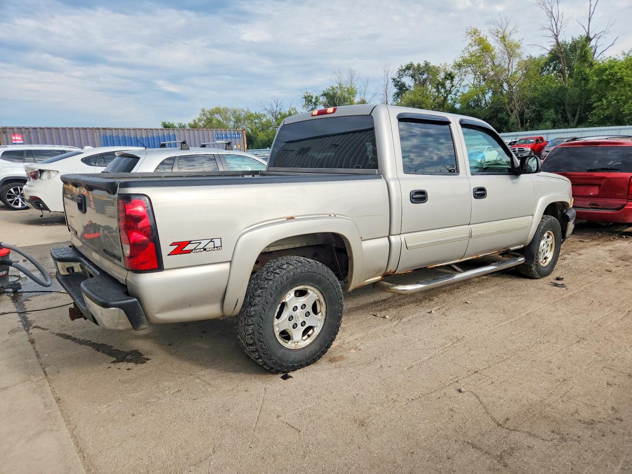 2004 Chevrolet Silverado K1500 Tan vin: 2GCEK13T241431624