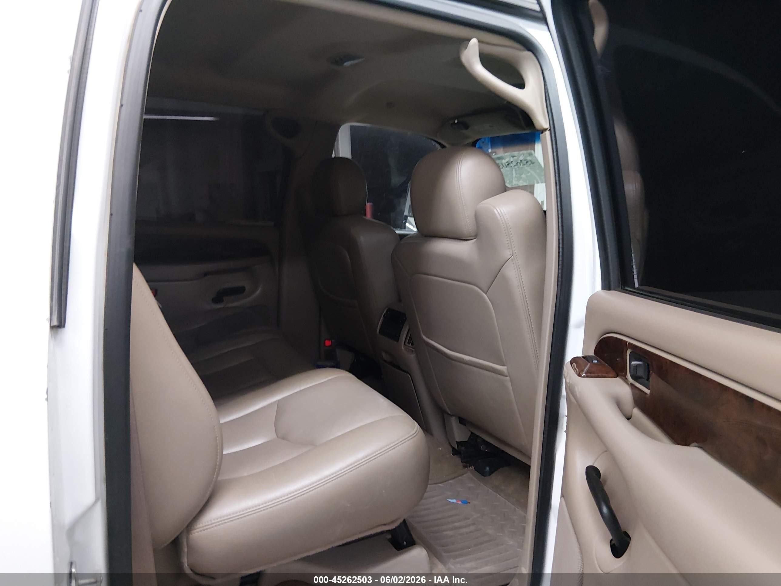 2004 Chevrolet Silverado 1500 Z71 White vin: 2GCEK13T241432434