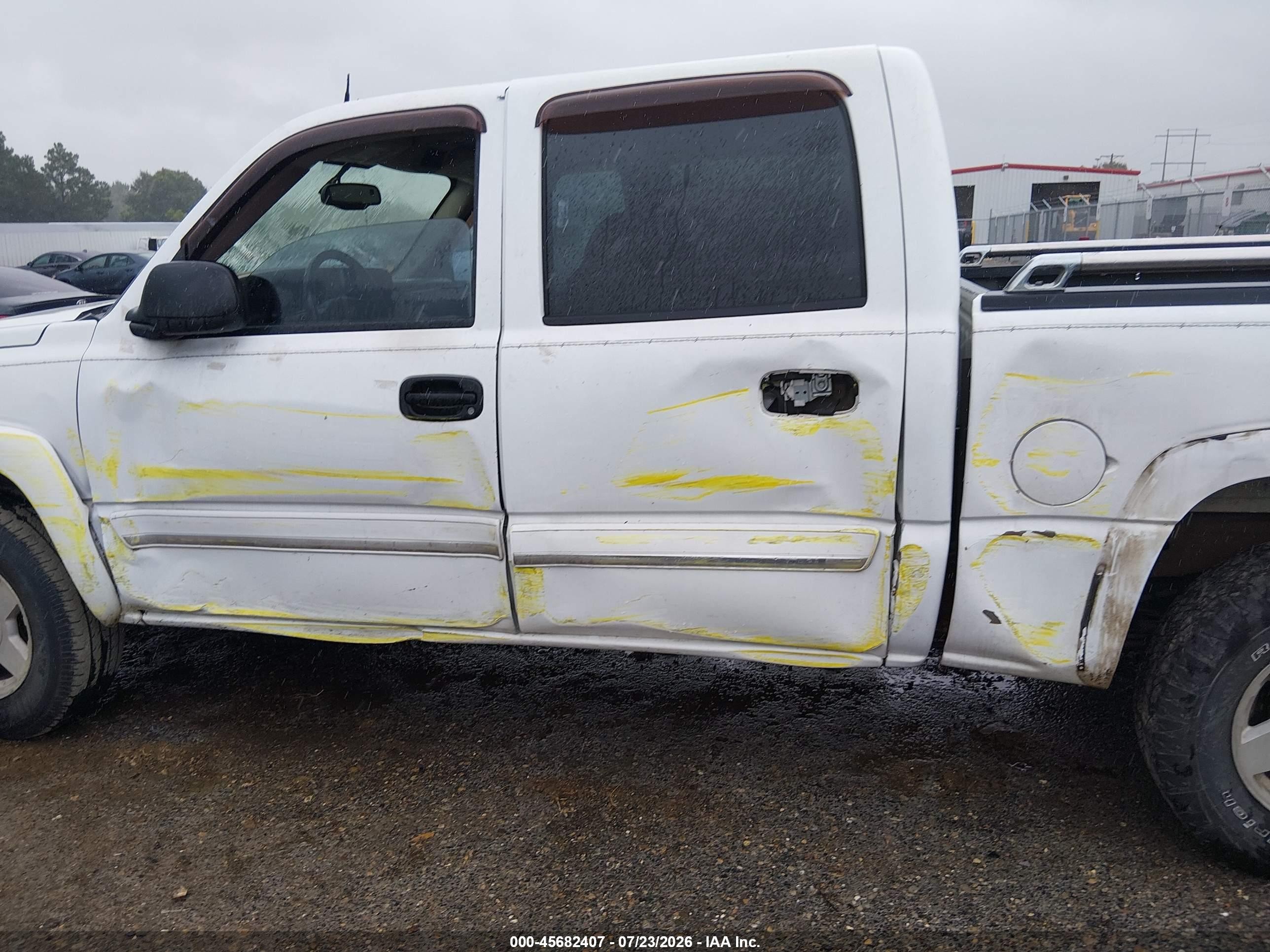 2004 Chevrolet Silverado 1500 Z71 White vin: 2GCEK13T341326266