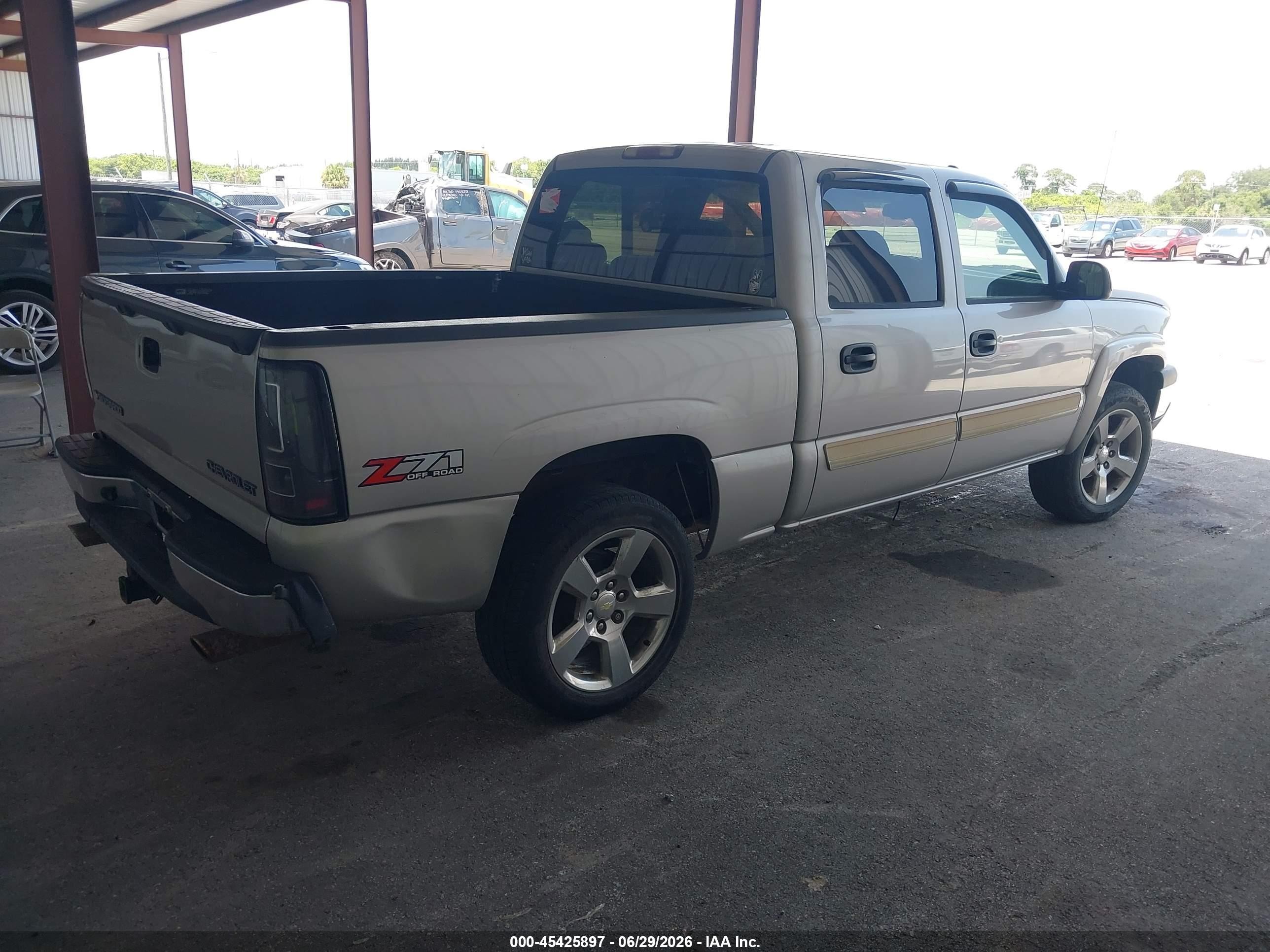 2004 Chevrolet Silverado 1500 Z71 Tan vin: 2GCEK13T341346632