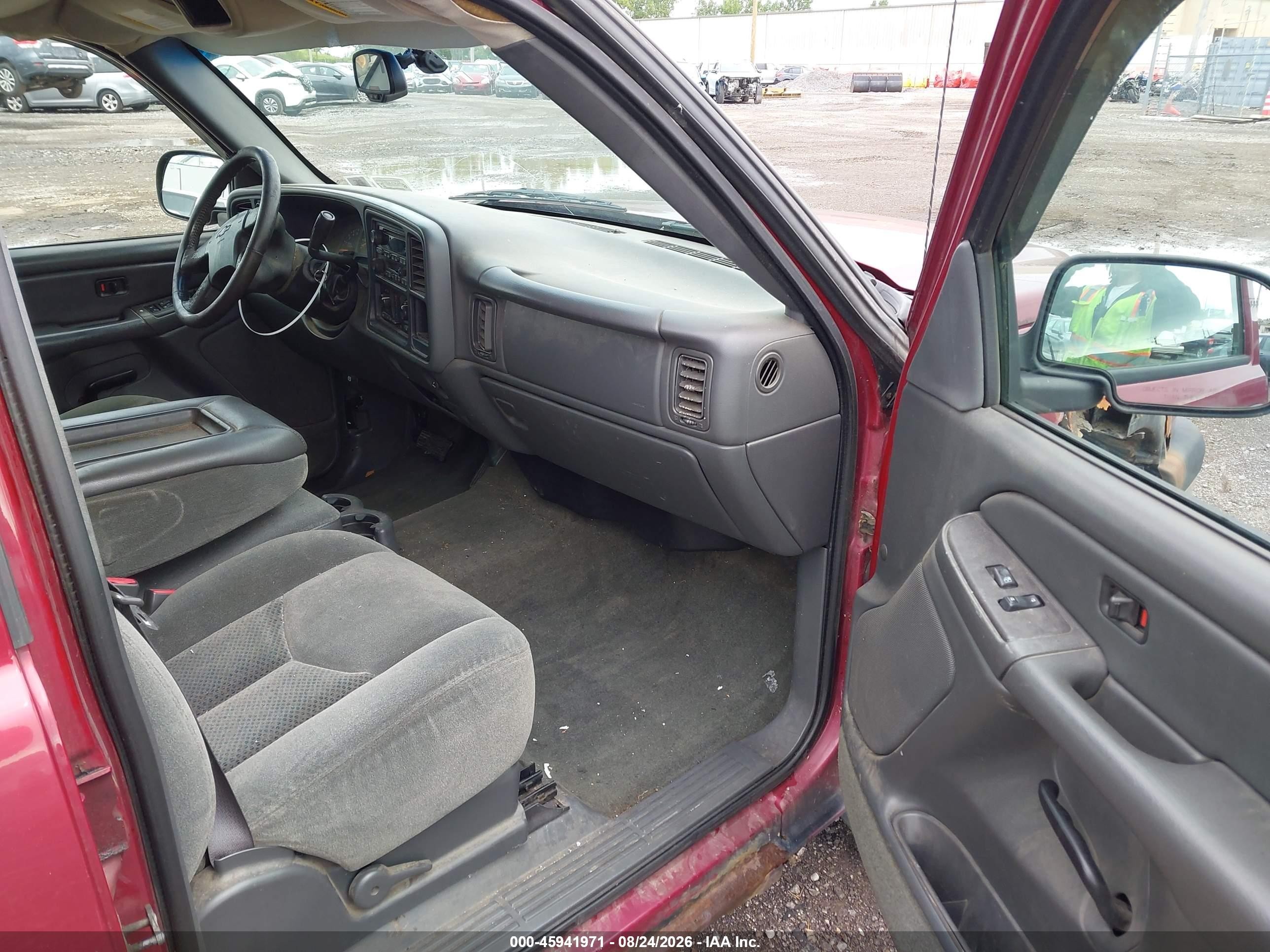2004 Chevrolet Silverado K1500 Burgundy vin: 2GCEK13T341415593