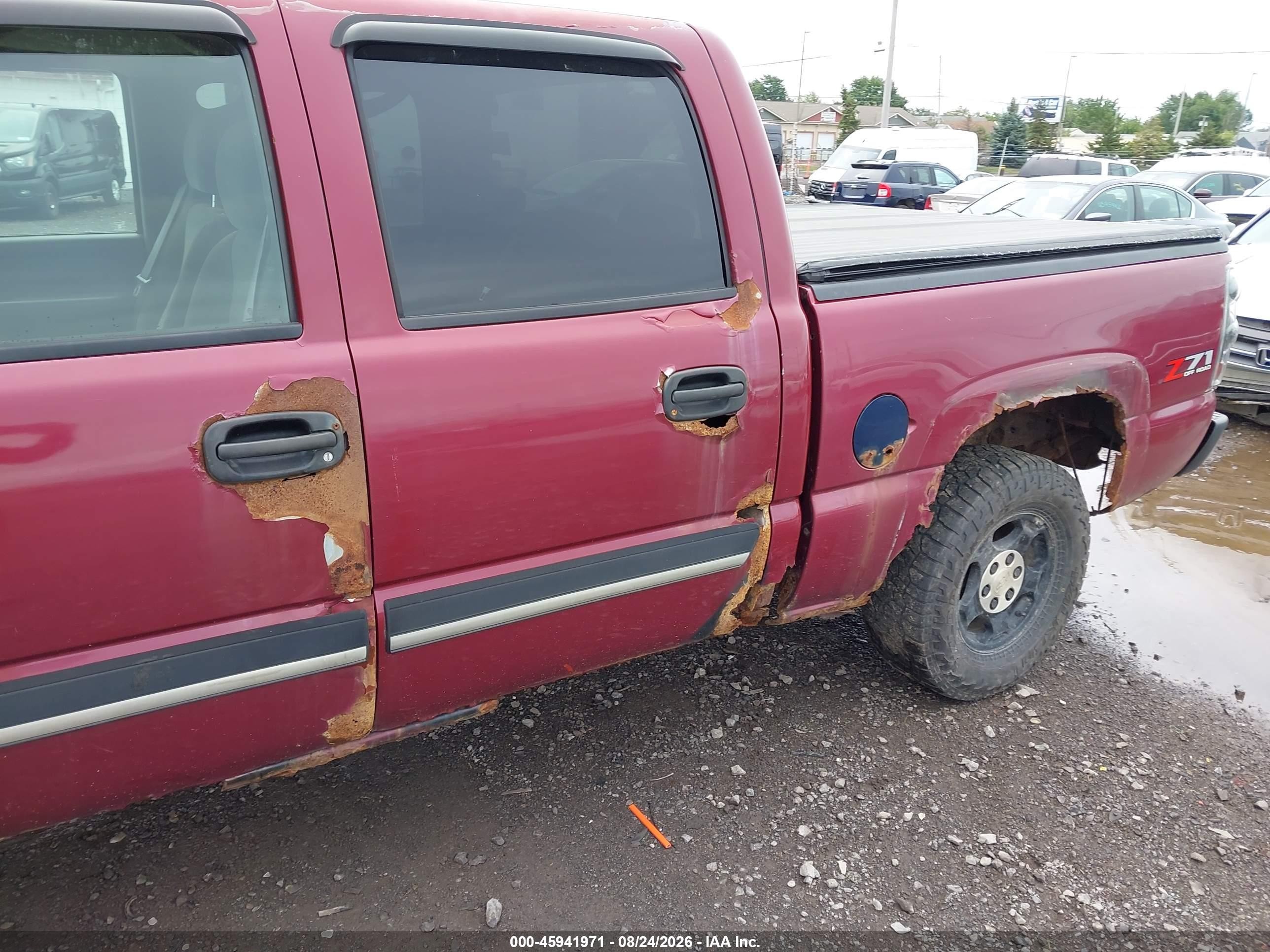 2004 Chevrolet Silverado K1500 Burgundy vin: 2GCEK13T341415593