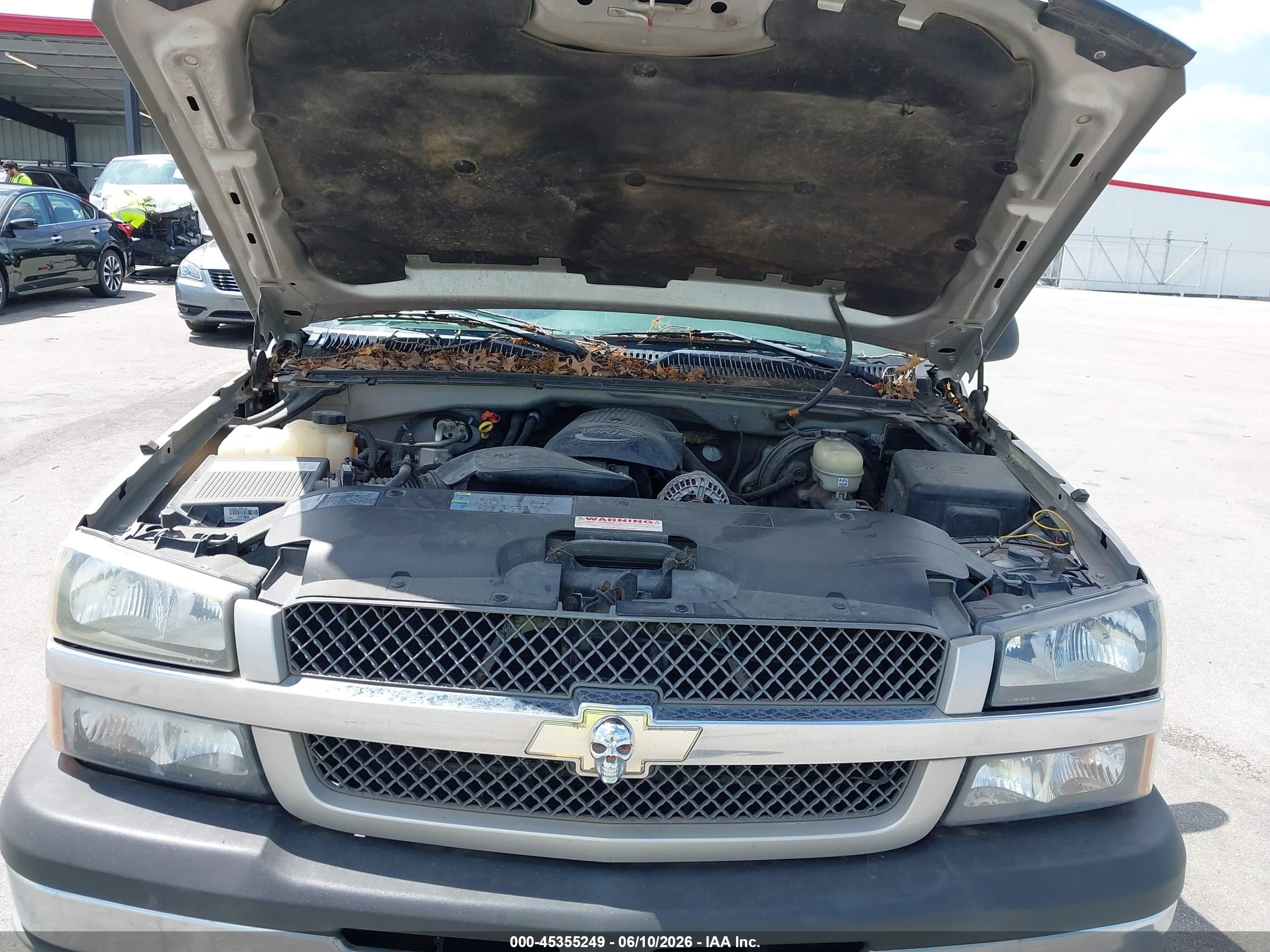 2005 Chevrolet Silverado 1500 Ls Серый vin: 2GCEK13T351225701