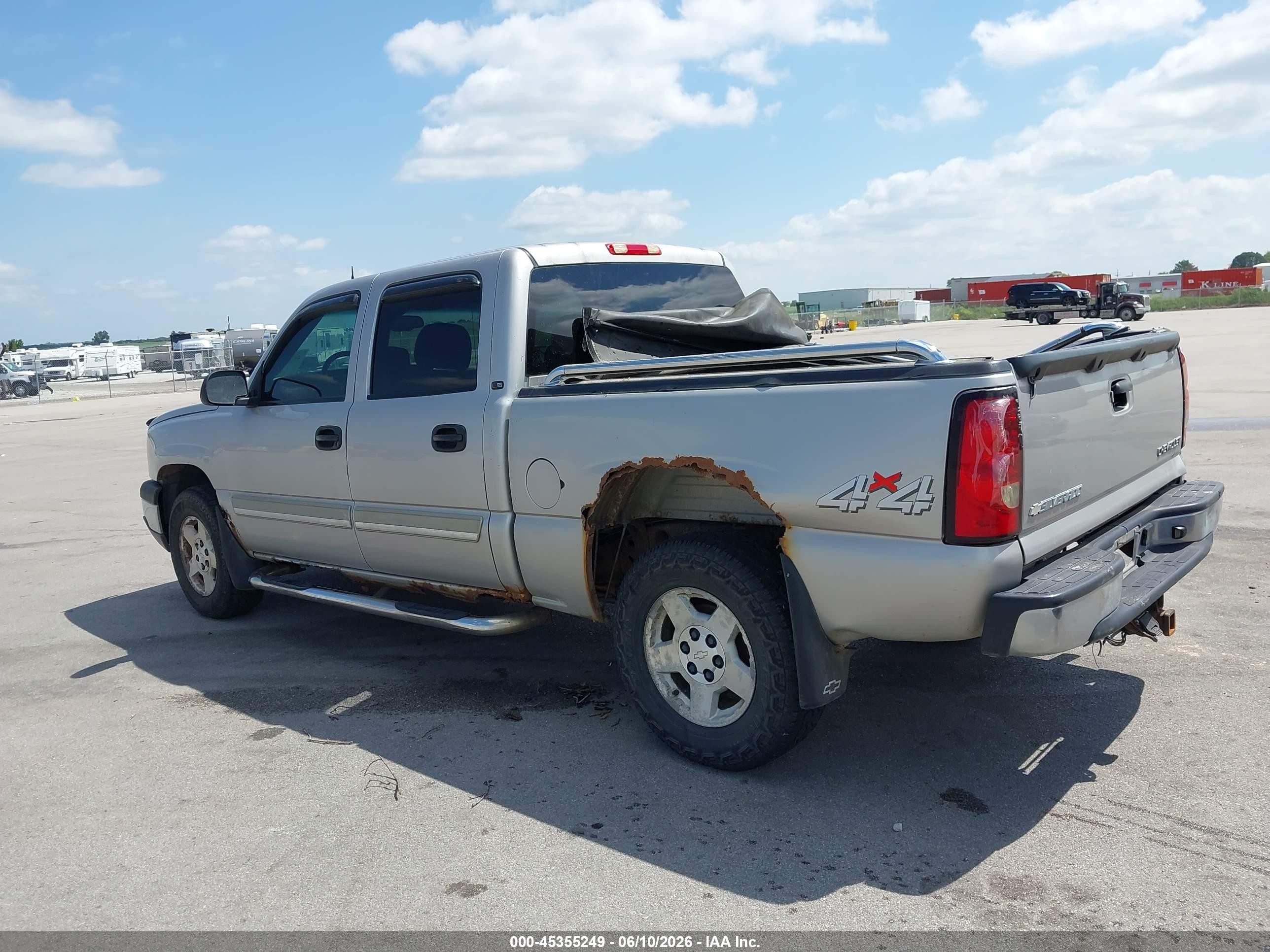 2005 Chevrolet Silverado 1500 Ls Серый vin: 2GCEK13T351225701