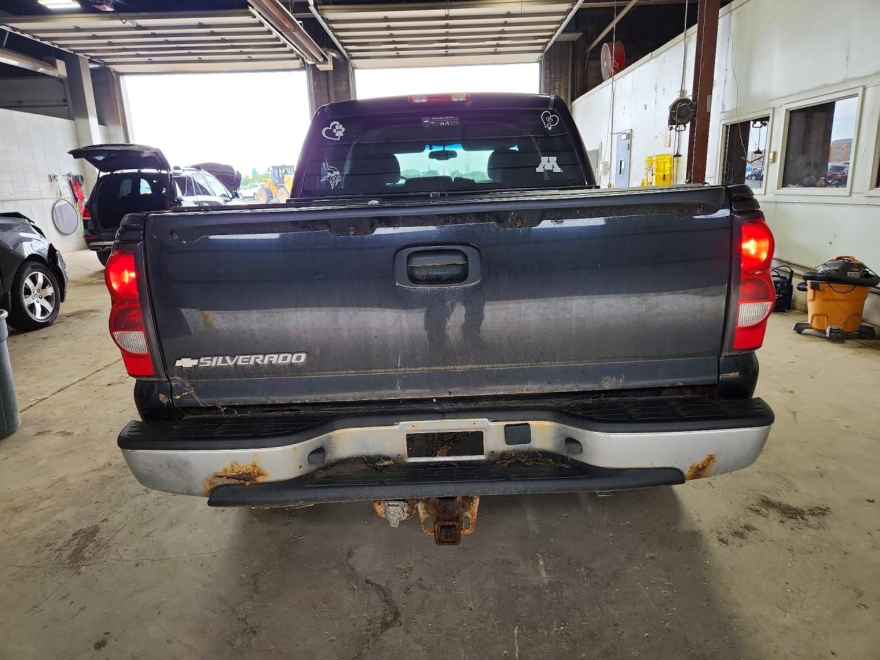 2006 Chevrolet Silverado K1500 Black vin: 2GCEK13T361195701