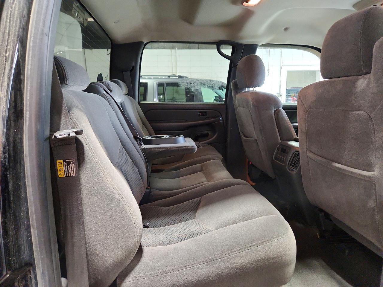 2006 Chevrolet Silverado K1500 Black vin: 2GCEK13T361195701