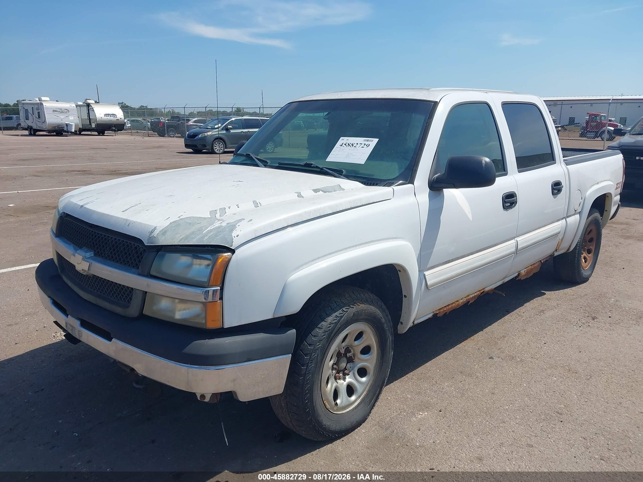 2005 Chevrolet Silverado 1500 Z71 White vin: 2GCEK13T451156257