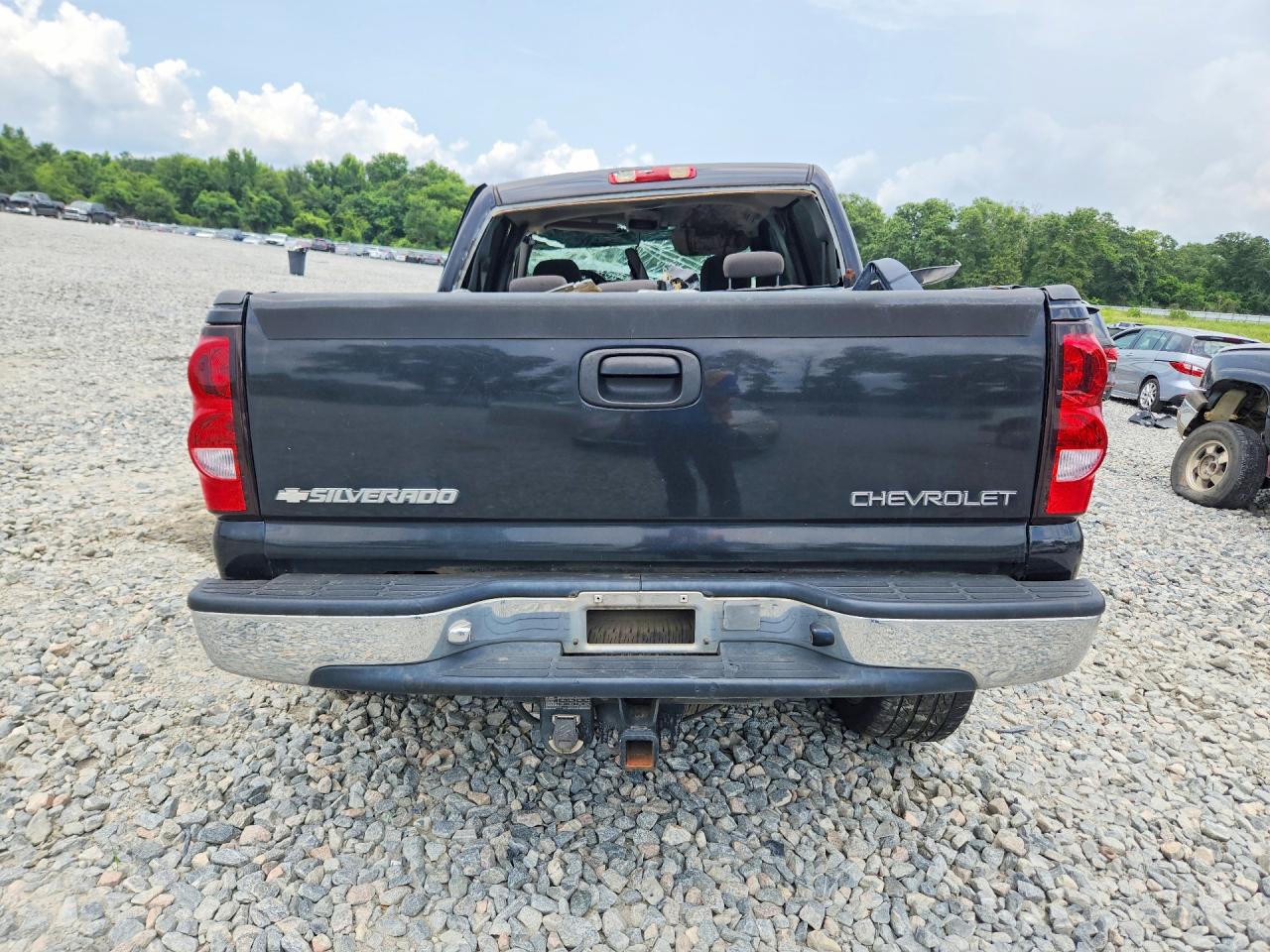 2005 Chevrolet Silverado K1500 Black vin: 2GCEK13T451250851