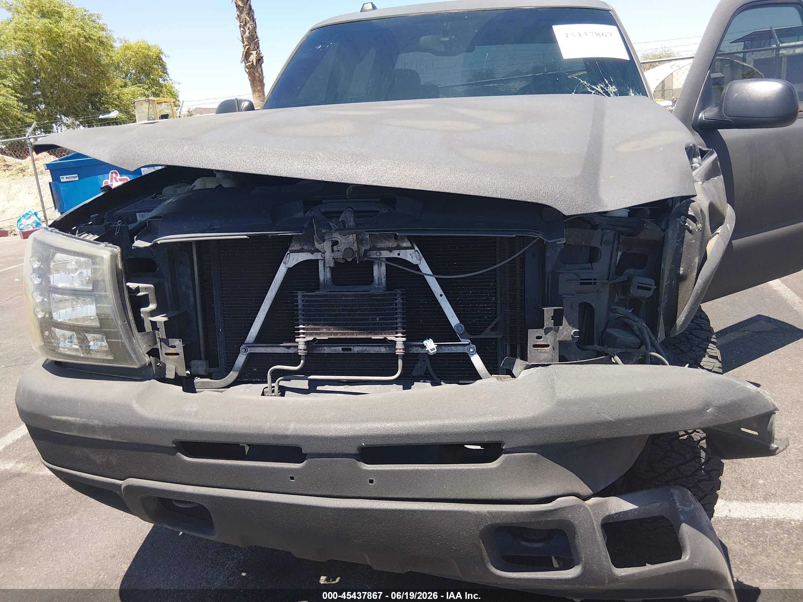 2005 Chevrolet Silverado 1500 Z71 Black vin: 2GCEK13T451314418