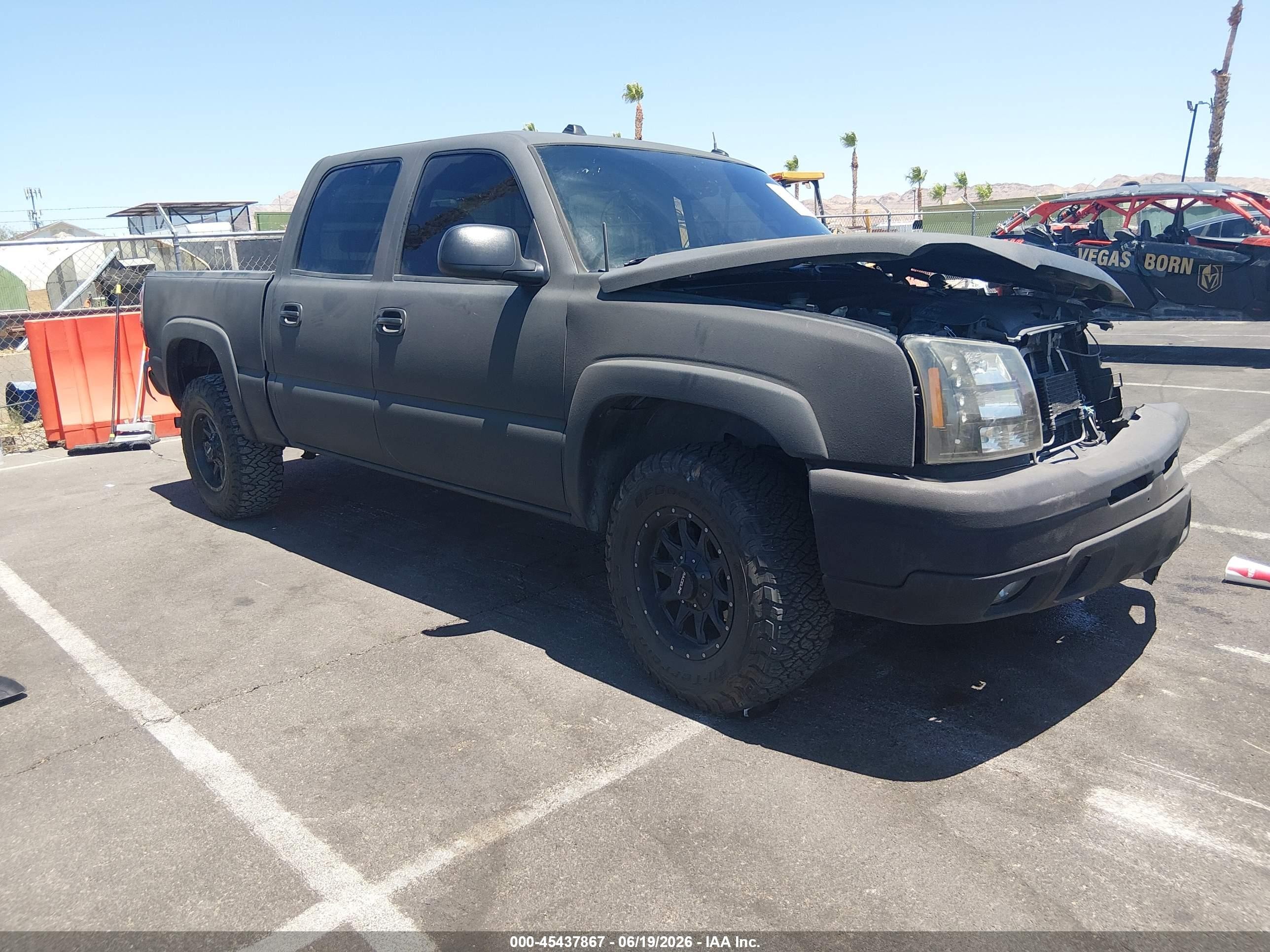 2005 Chevrolet Silverado 1500 Z71 Black vin: 2GCEK13T451314418