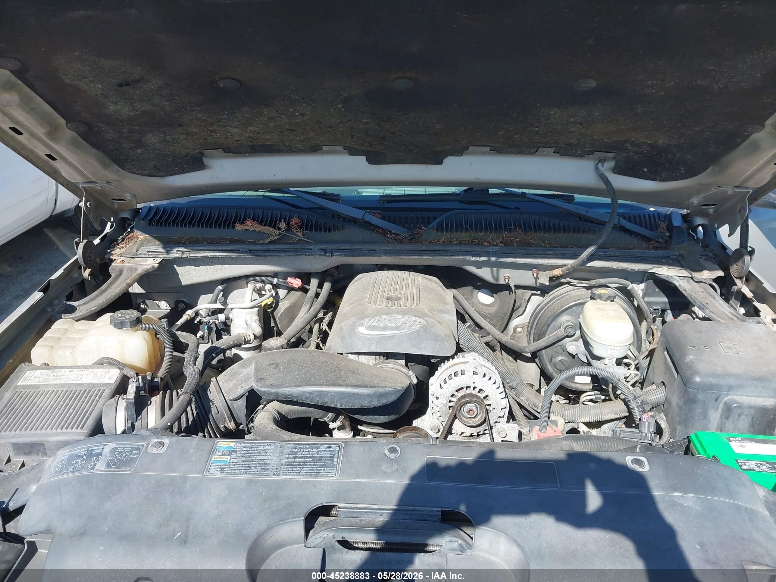 2005 Chevrolet Silverado 1500 Z71 Silver vin: 2GCEK13T451342221