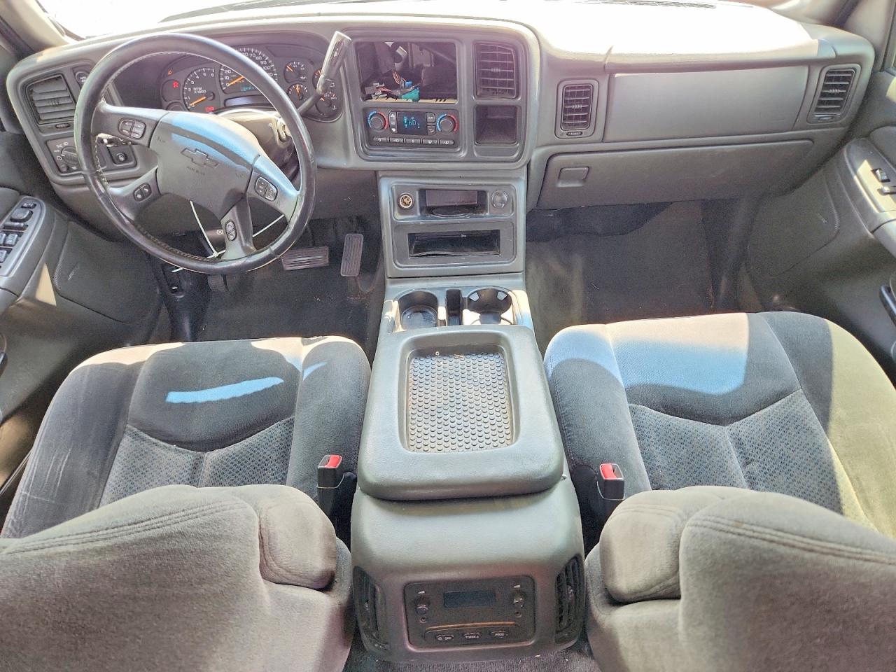 2005 Chevrolet Silverado K1500 Silver vin: 2GCEK13T451385845